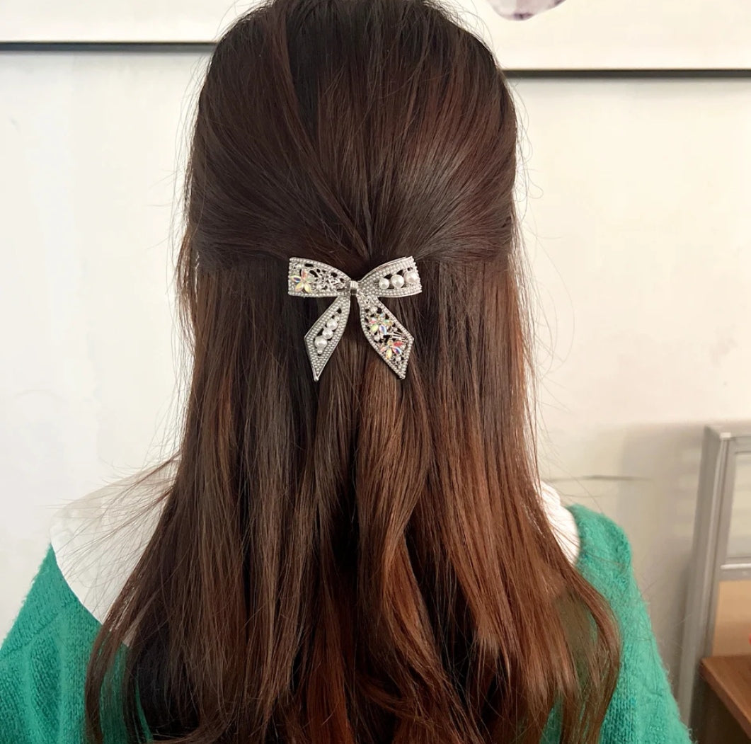 Luna Crystal and Pearl Hair Clip image 2