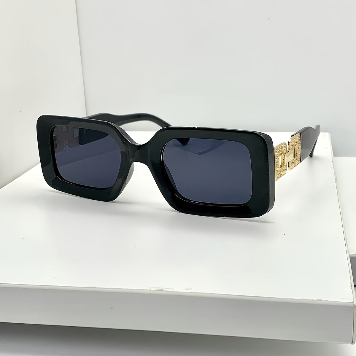 Square Fashion Sunglasses