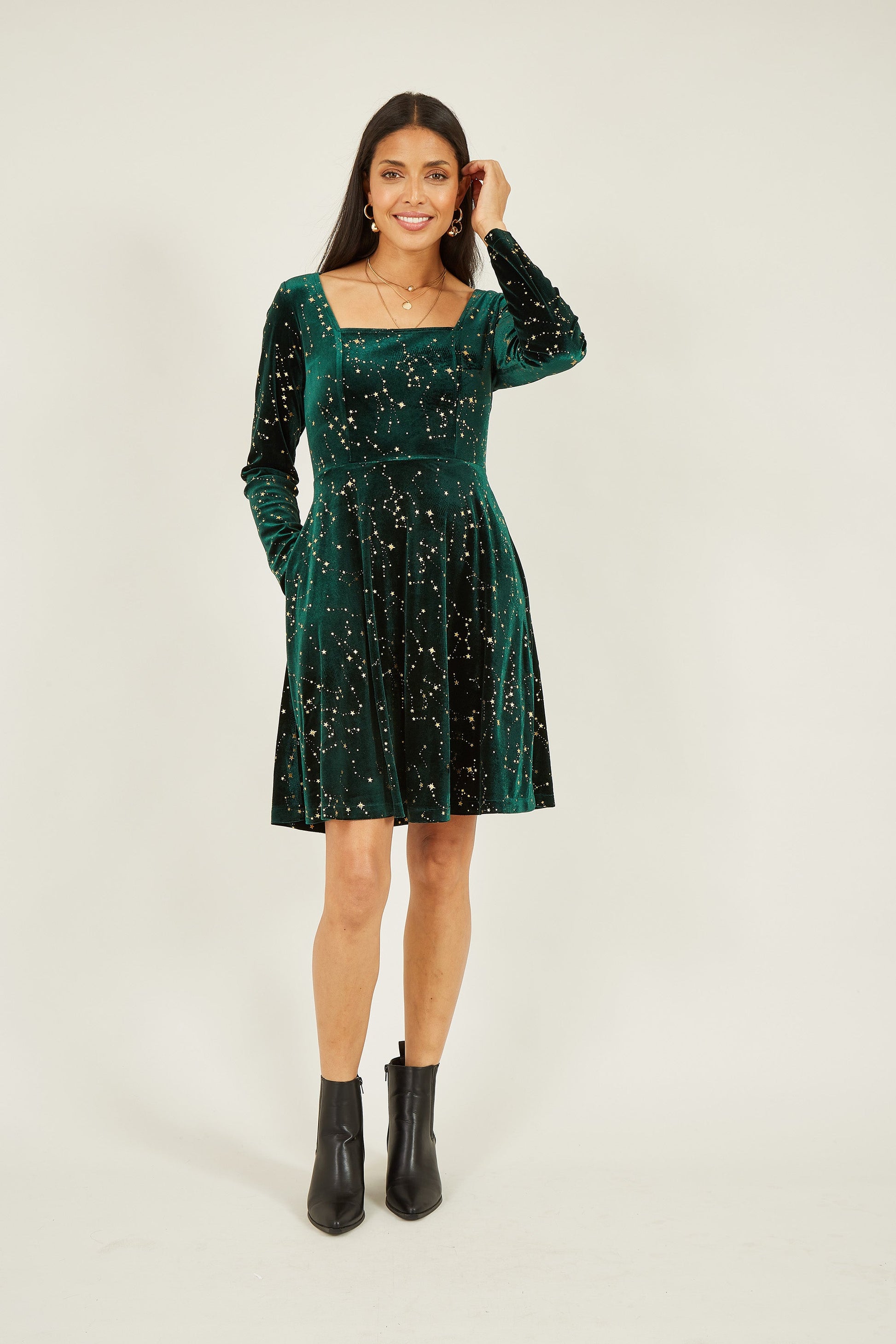 Green Velvet Star Foil Print Dress - Sizes 8 to 18