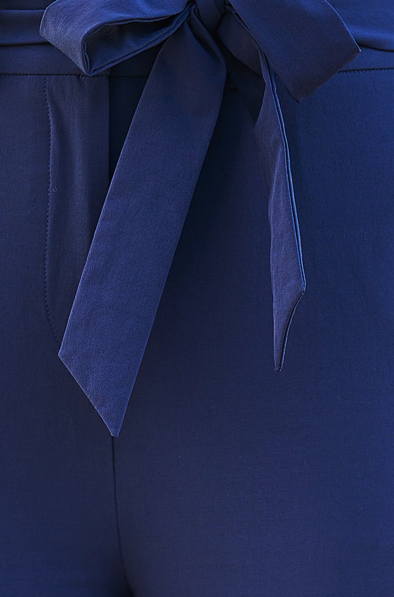 Navy Stretch Capri Pants With Tie Belt