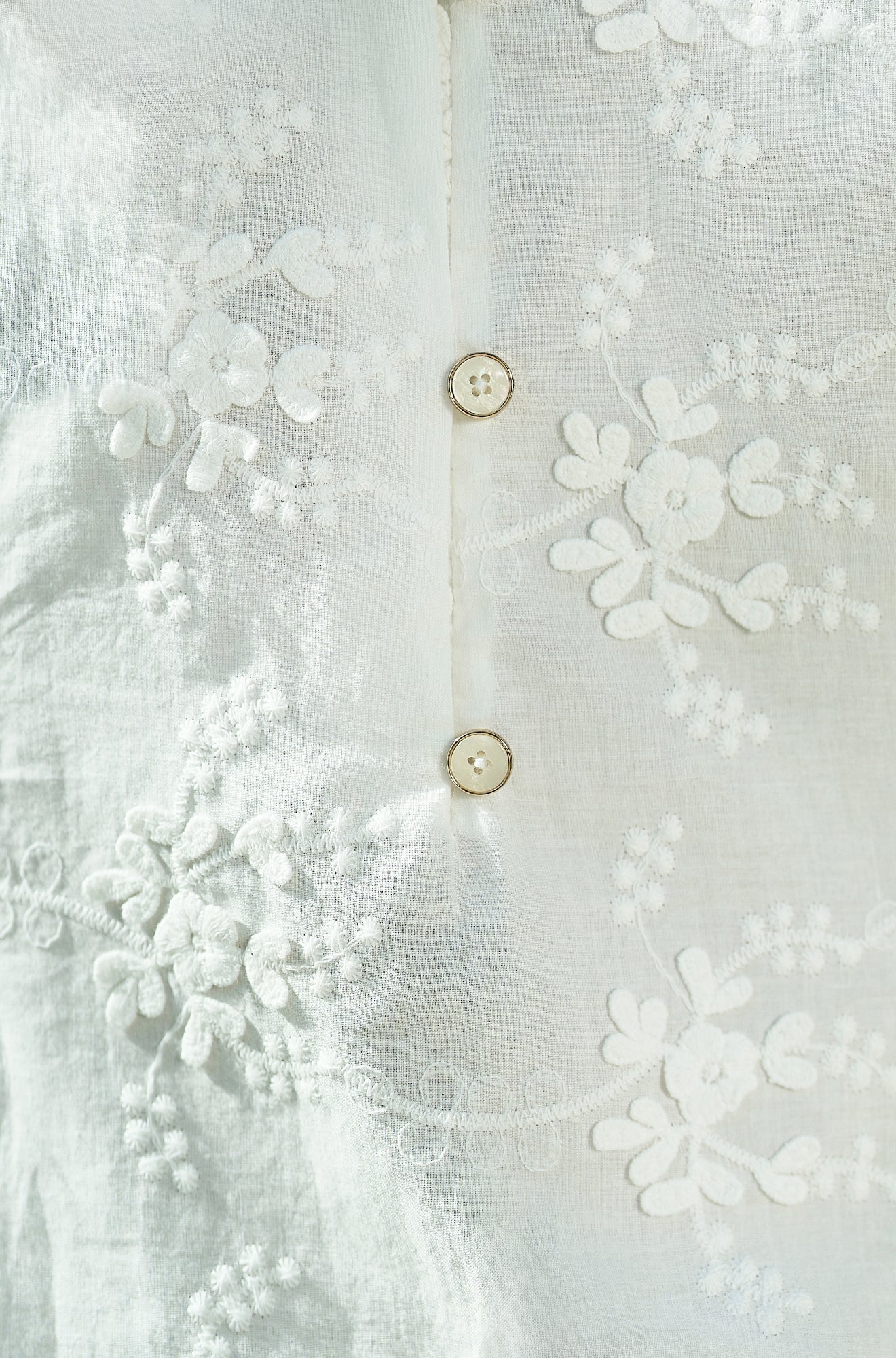 White Cotton Applique Flower Swing Shift Dress