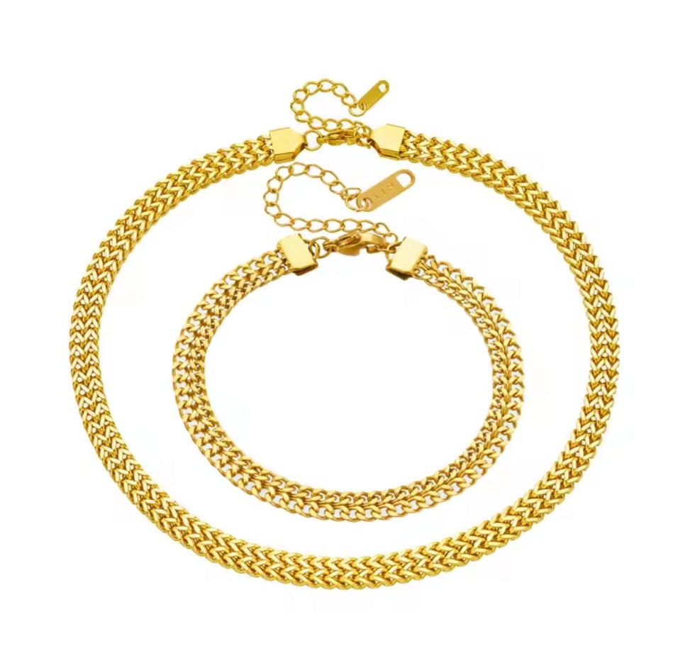 Katie Double Curb Chain Set image 4