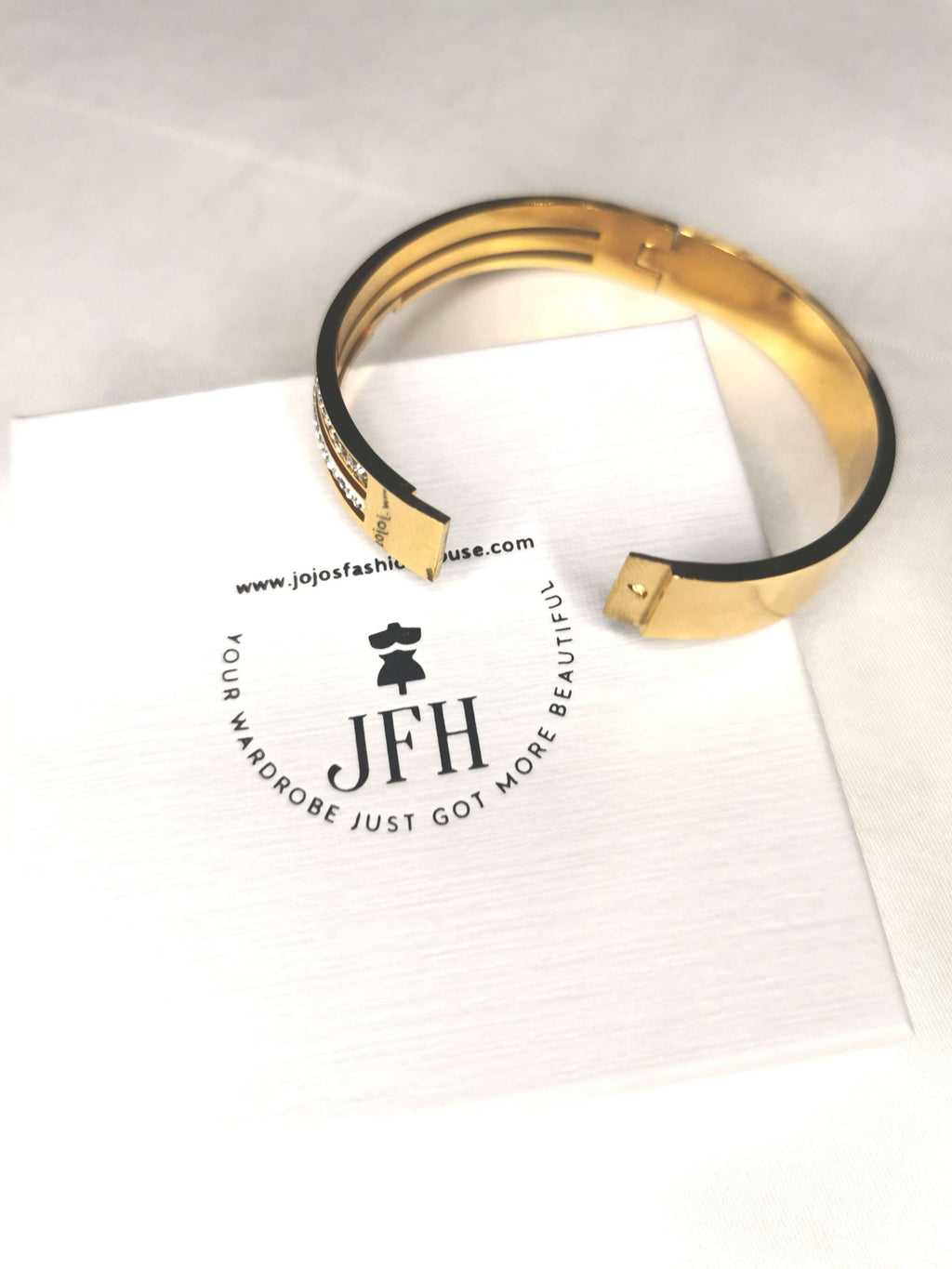 Noah Gold Layer Bangle  image 4