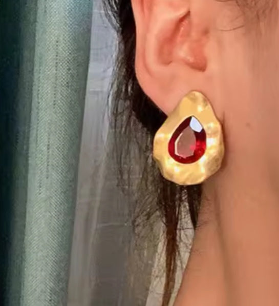 Lottie Statement Earring image 7