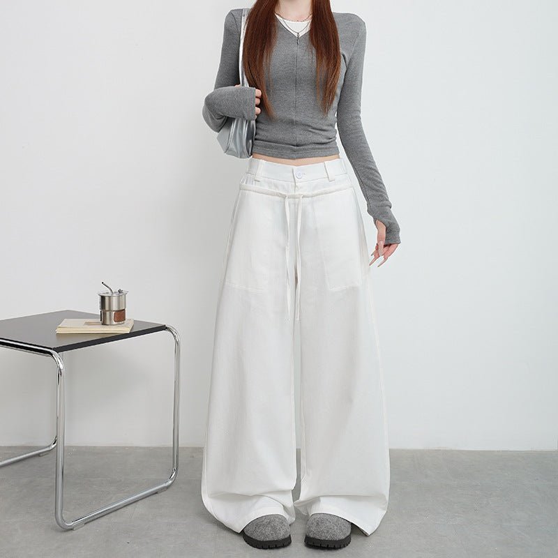 Relaxed Wide Leg Jeans