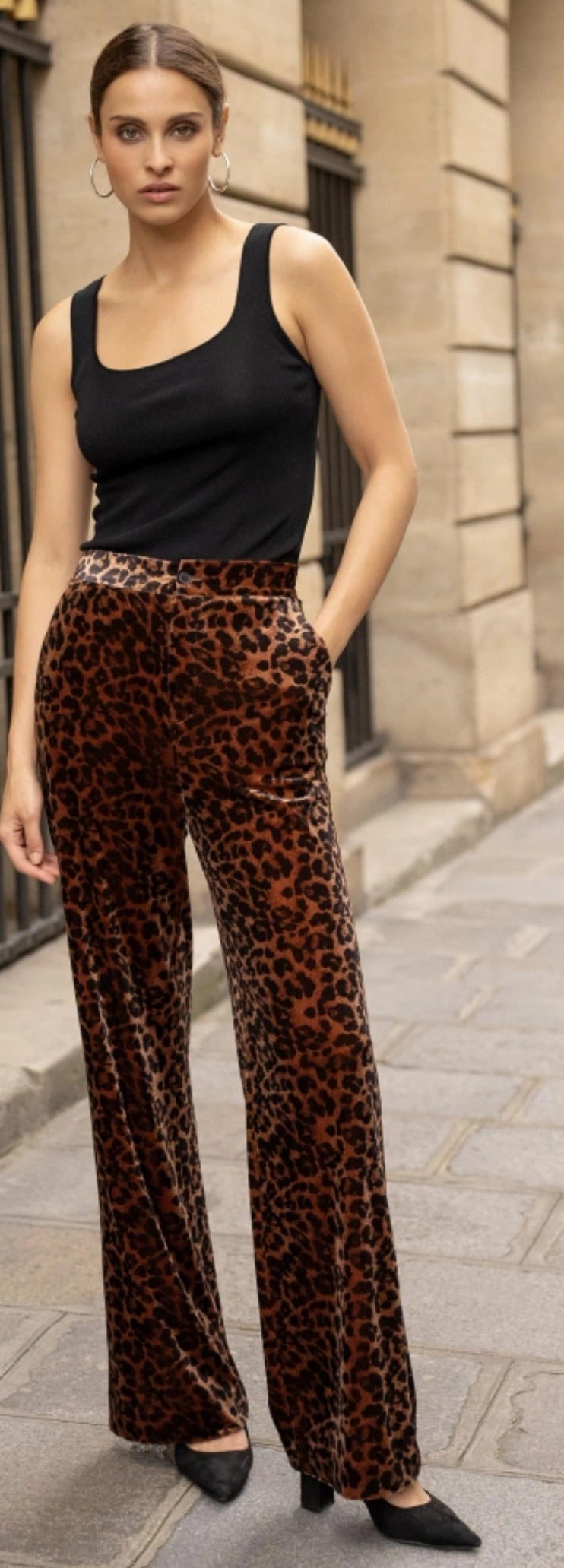 Velvet Tailored Suit in Leopard Print image 4