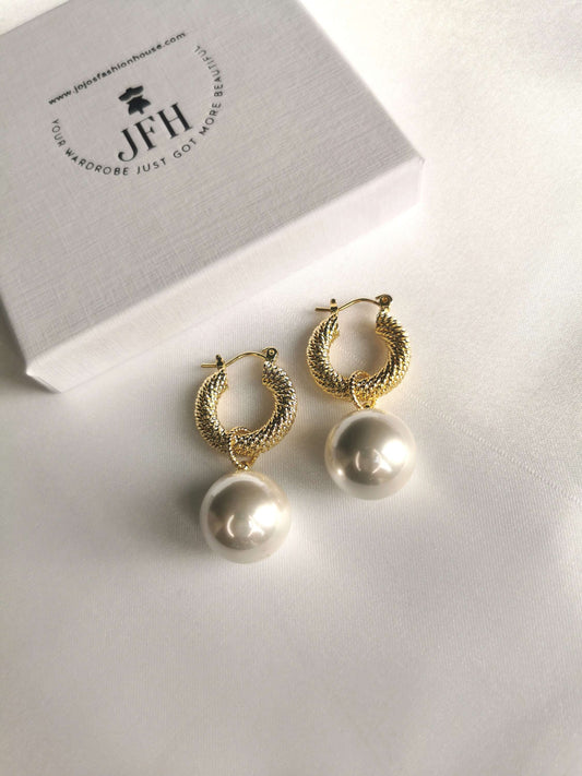 Bella Pearl Hoop Drop  image 0