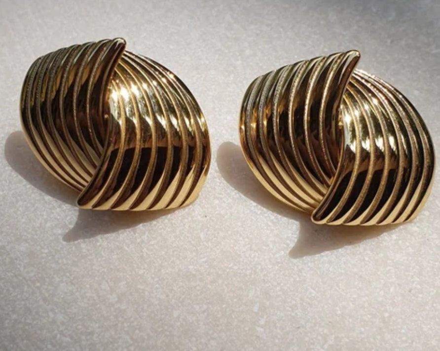 Cora - Gold  image 2