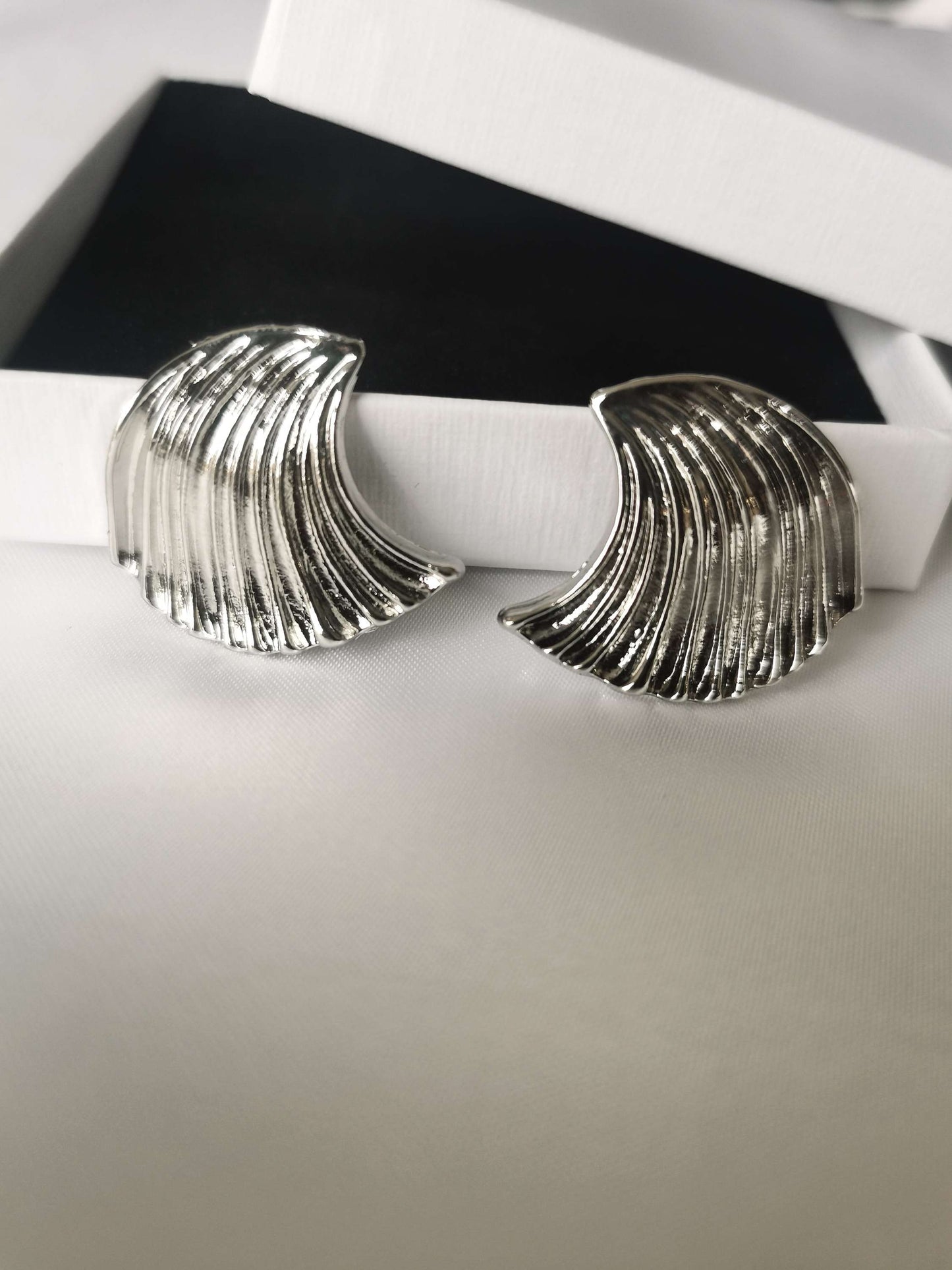 Phoebe Silver Statement Earring image 3