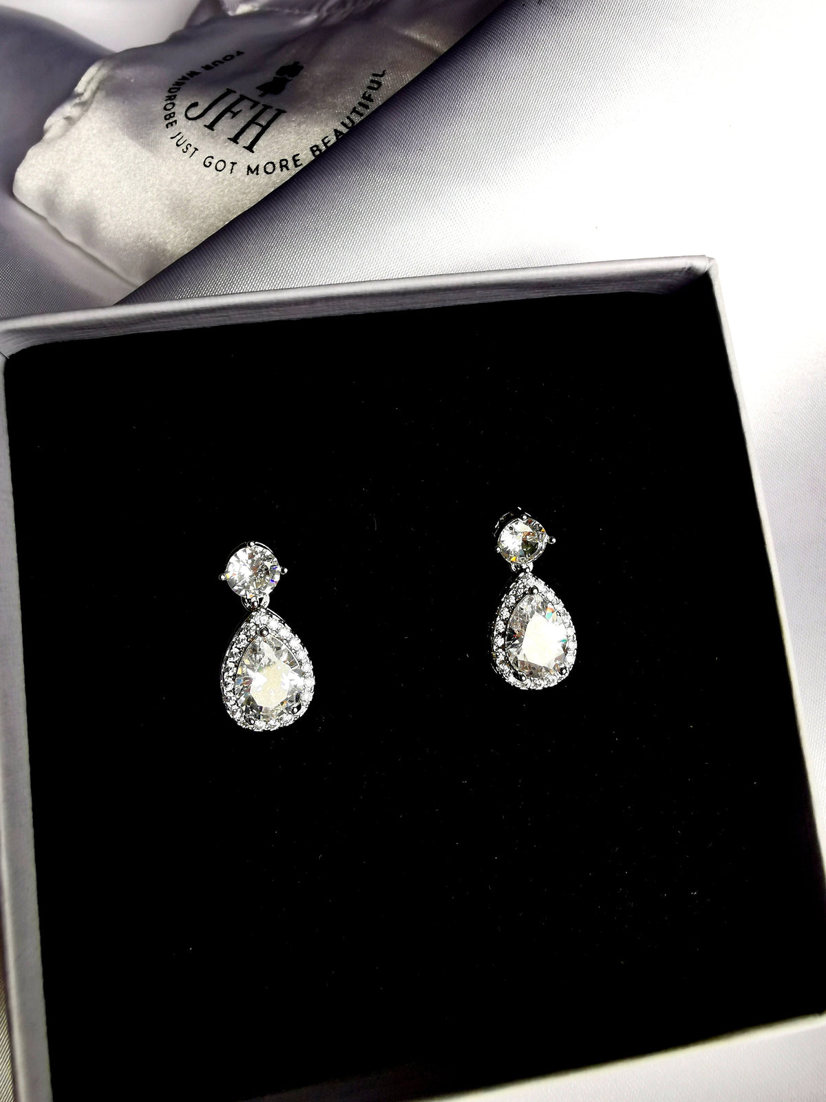 Sadie Drop image 0