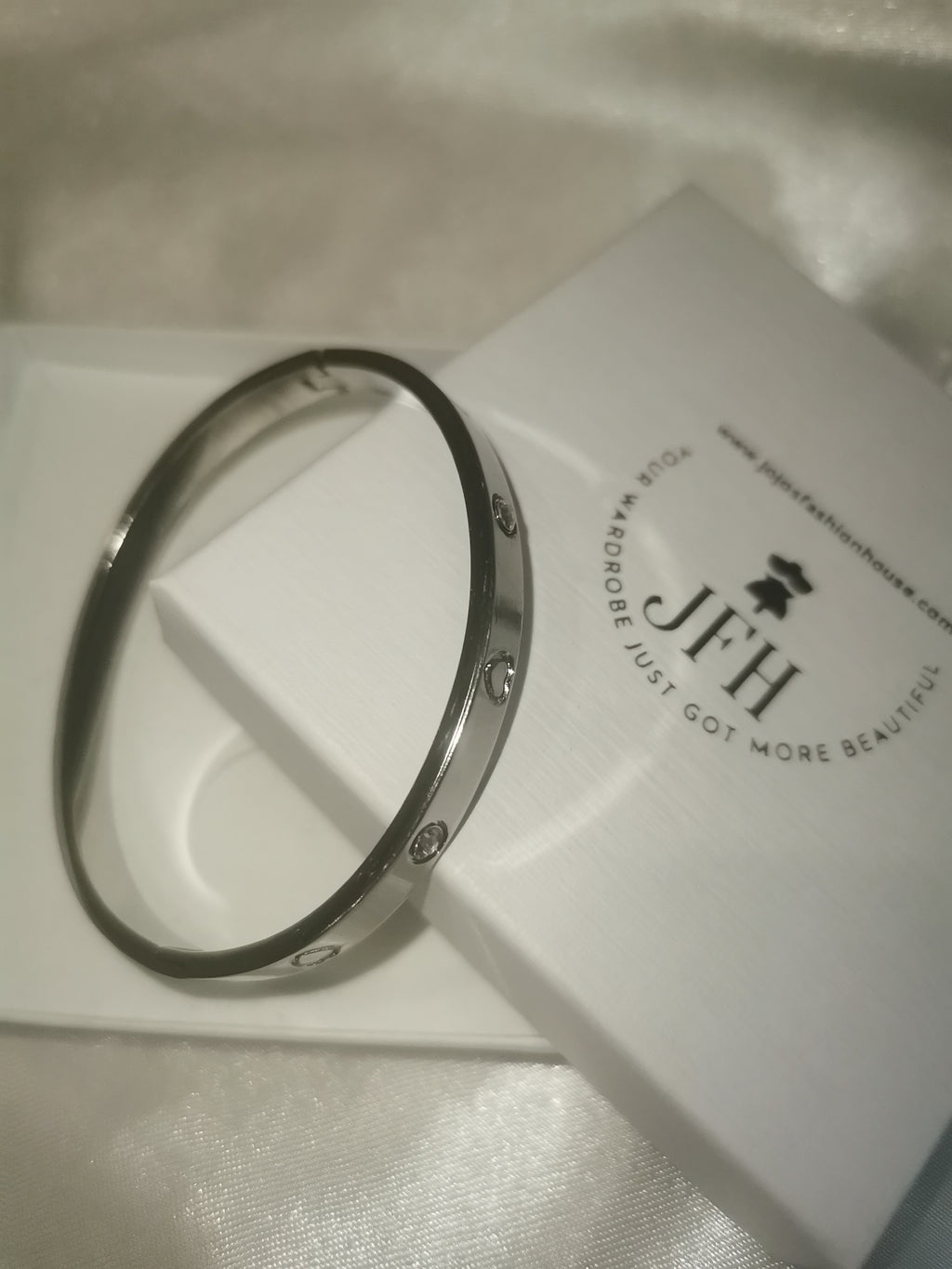 Poppy Bangle image 1