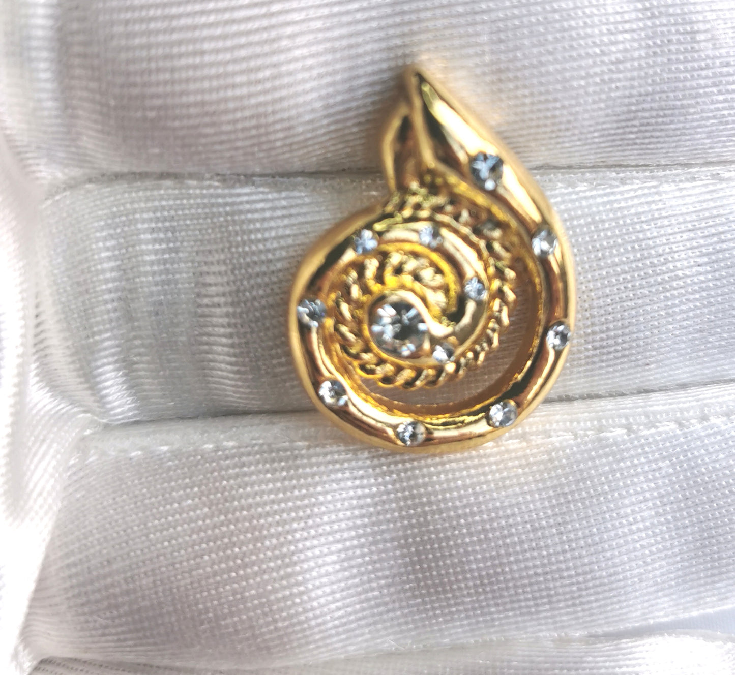 Kennedy - Gold image 3