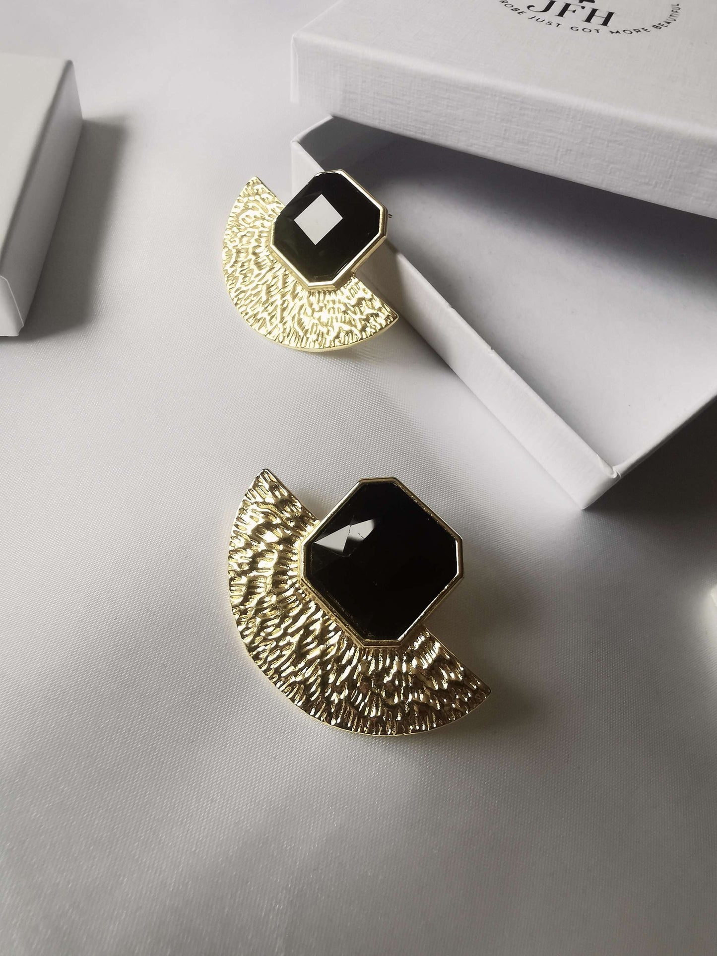 Zara Statement Earring  image 1