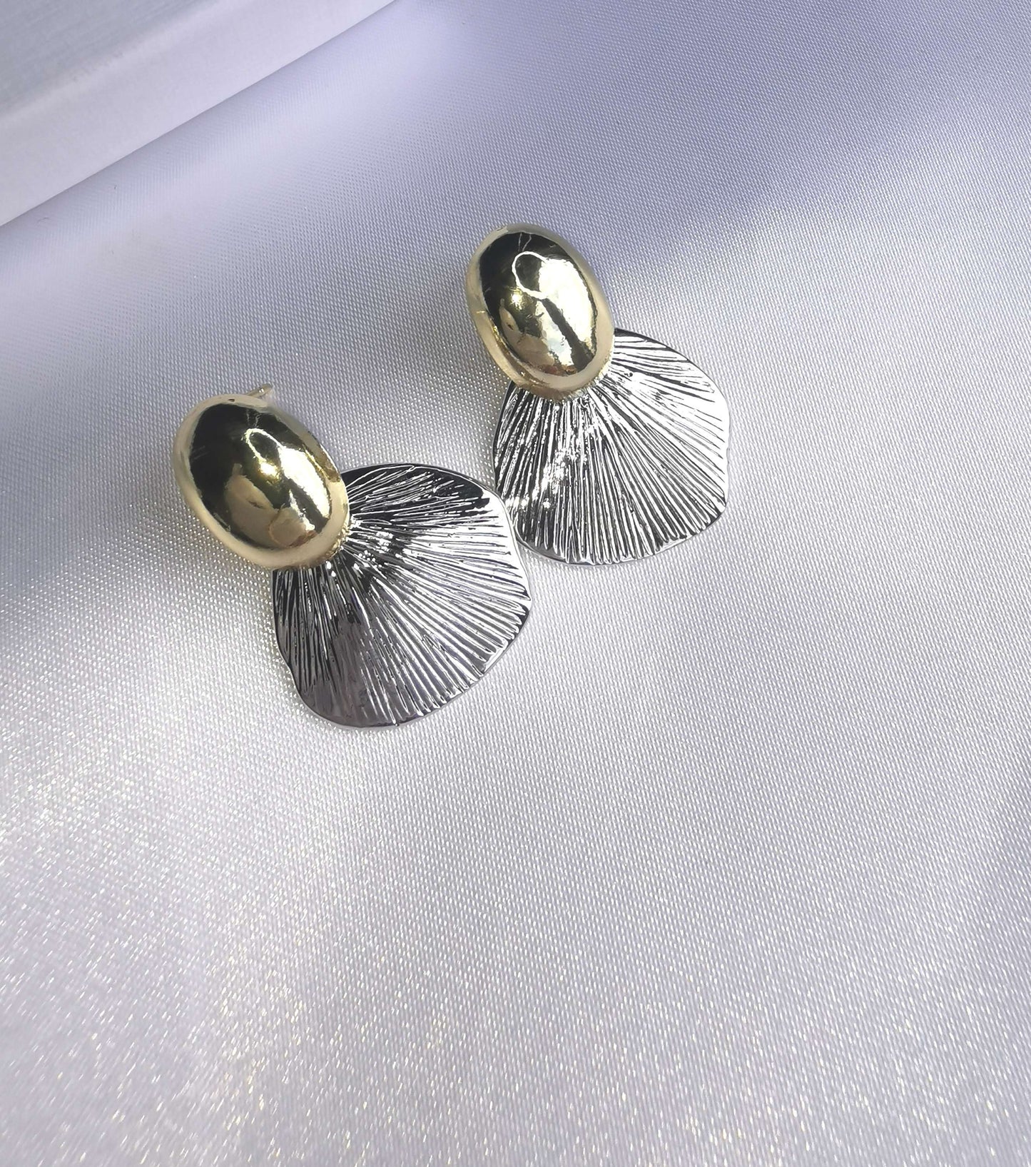 Melody Mixed Metal  image 2