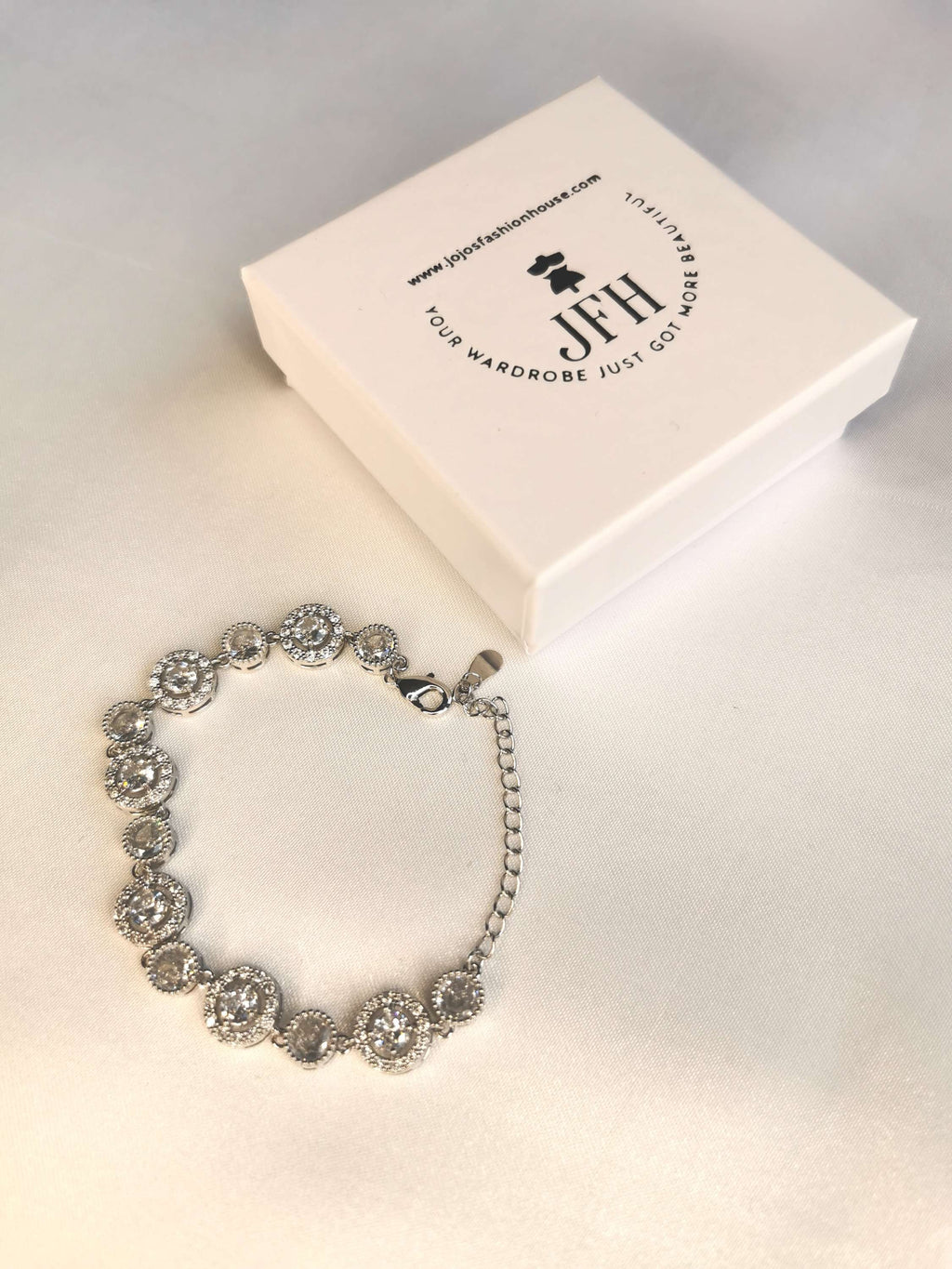 Nora Diamanté Bracelet  image 2