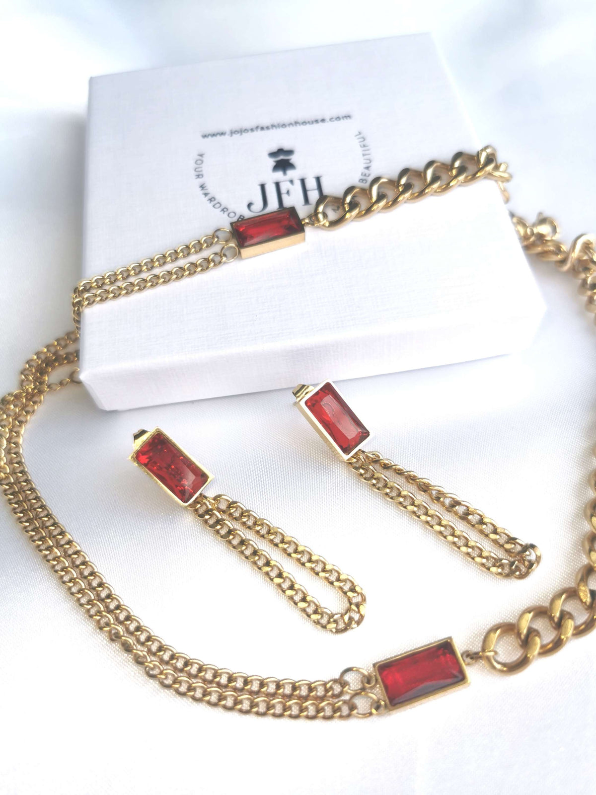 Victoria - Choker Bracelet Earring Set - Ruby image 4