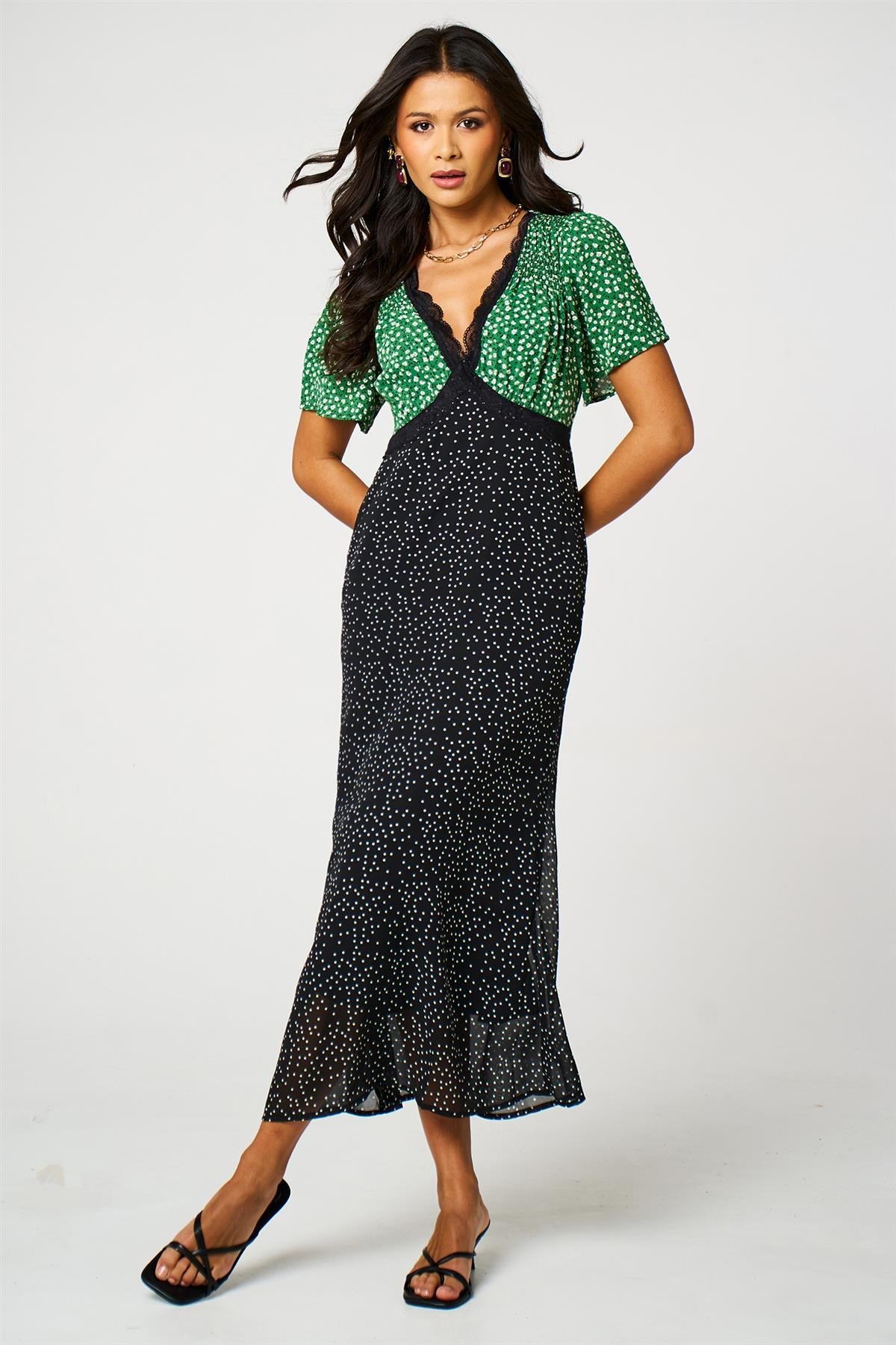 Black & Green Print Angel Sleeve Maxi Dress