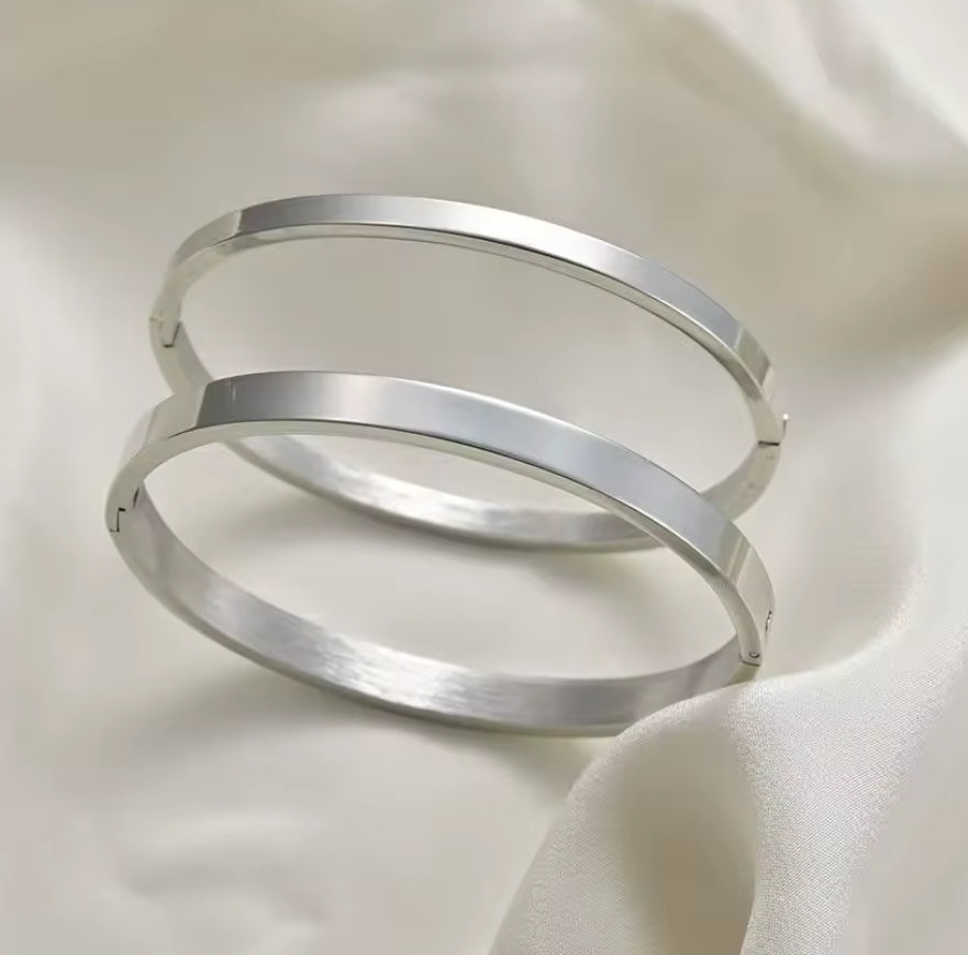 Leon Silver Bangle - 2 Sizes image 0