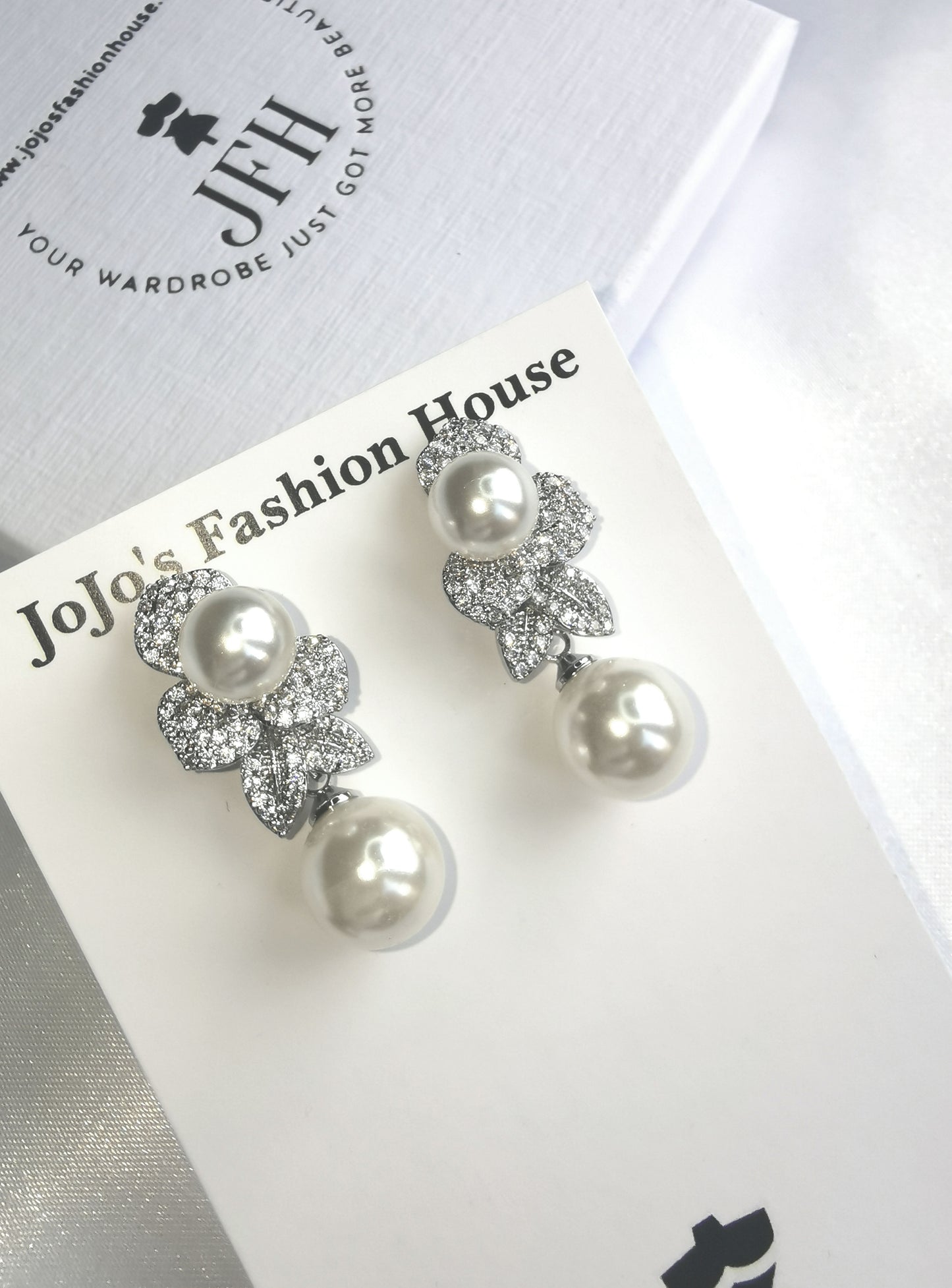 Lydia Pearl Diamanté - Silver image 2