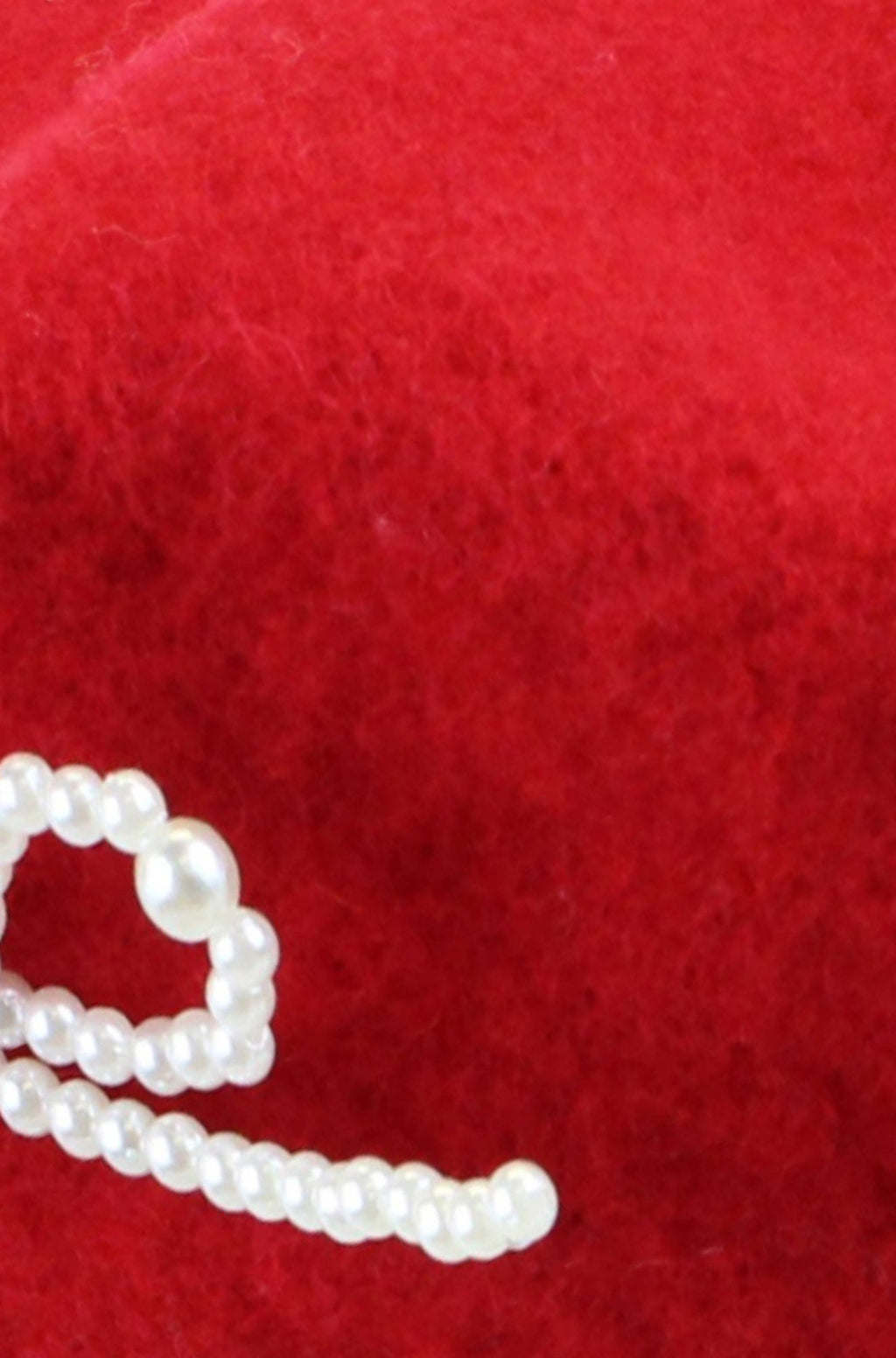 Red Pearl Bow Beret