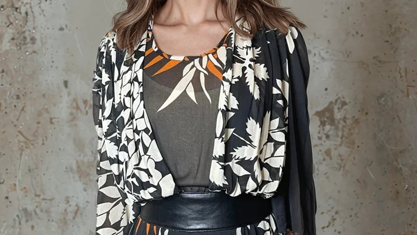 Original 1970's Vintage Black Floral Dress UK 10 - 12