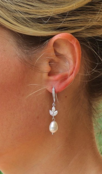 Avery Pearl and Diamante Drop - Silver