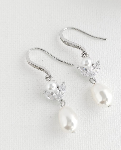 Avery Pearl and Diamante Drop - Silver