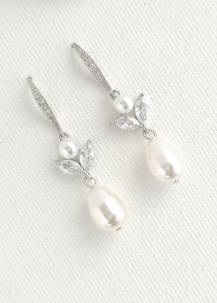 Avery Pearl and Diamante Drop - Silver