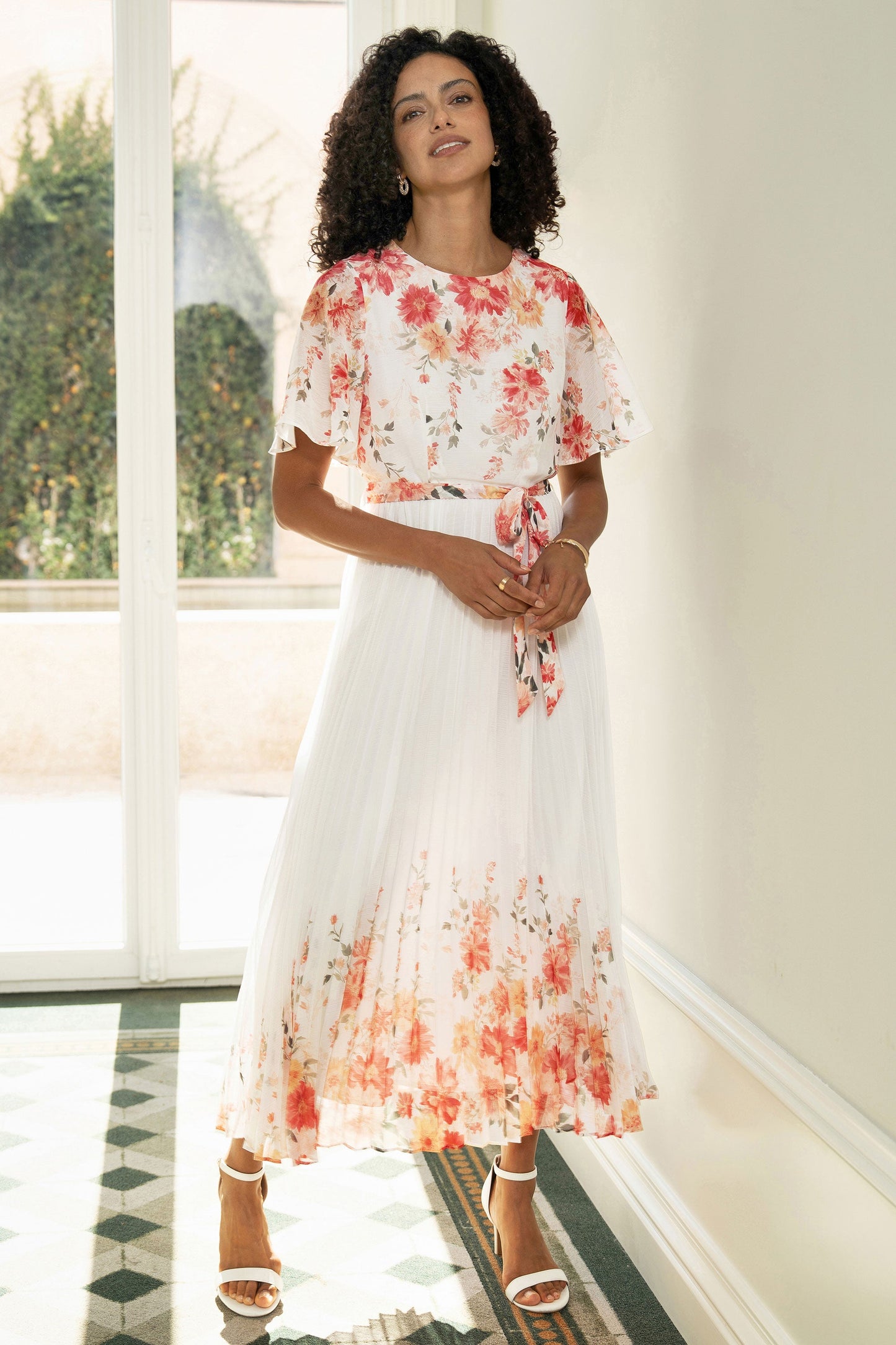 White Mirror Floral Design Pleated Midi Dress