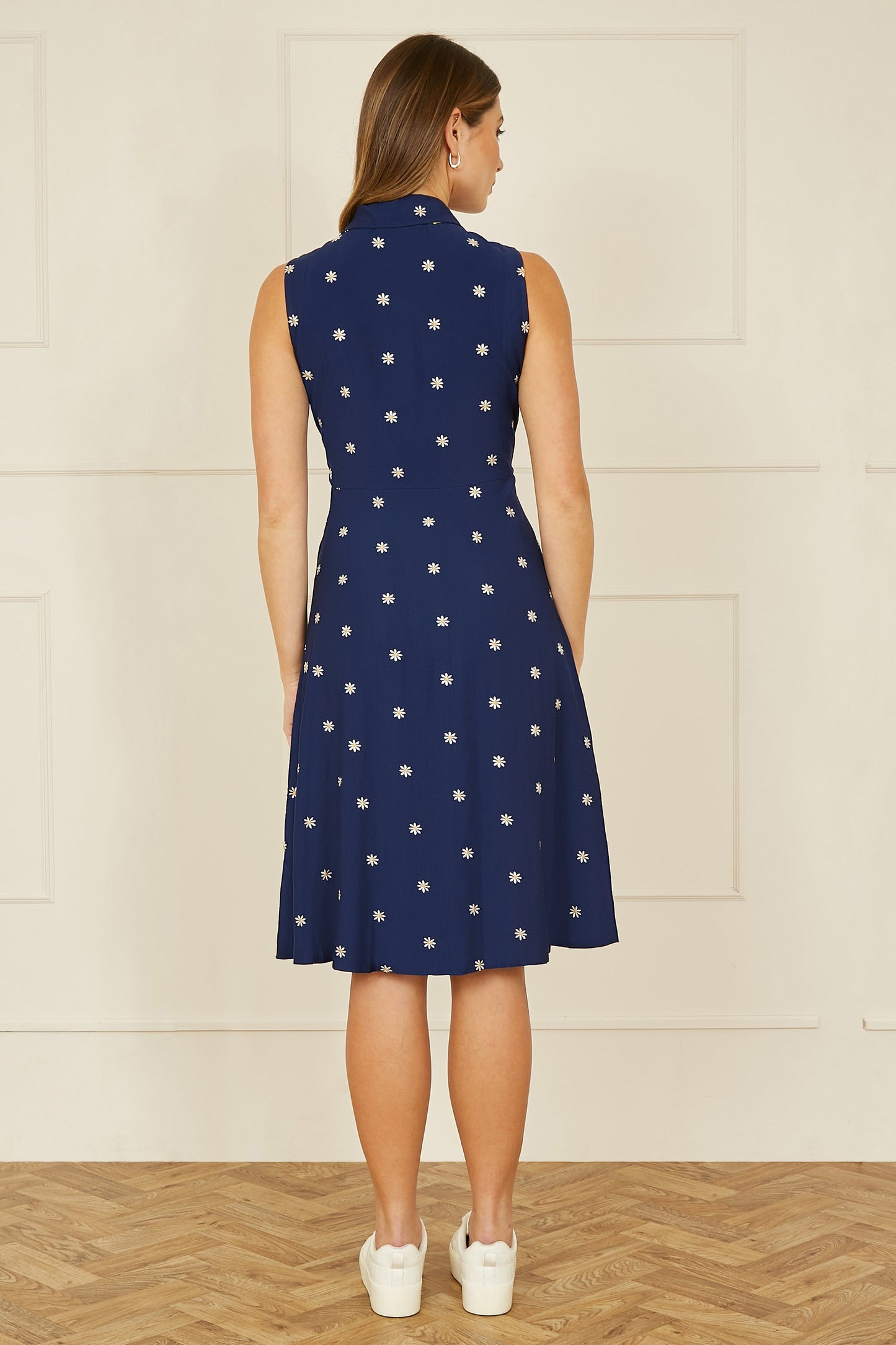 Navy Daisy Print Embroidered Sleeveless Shirt Dress