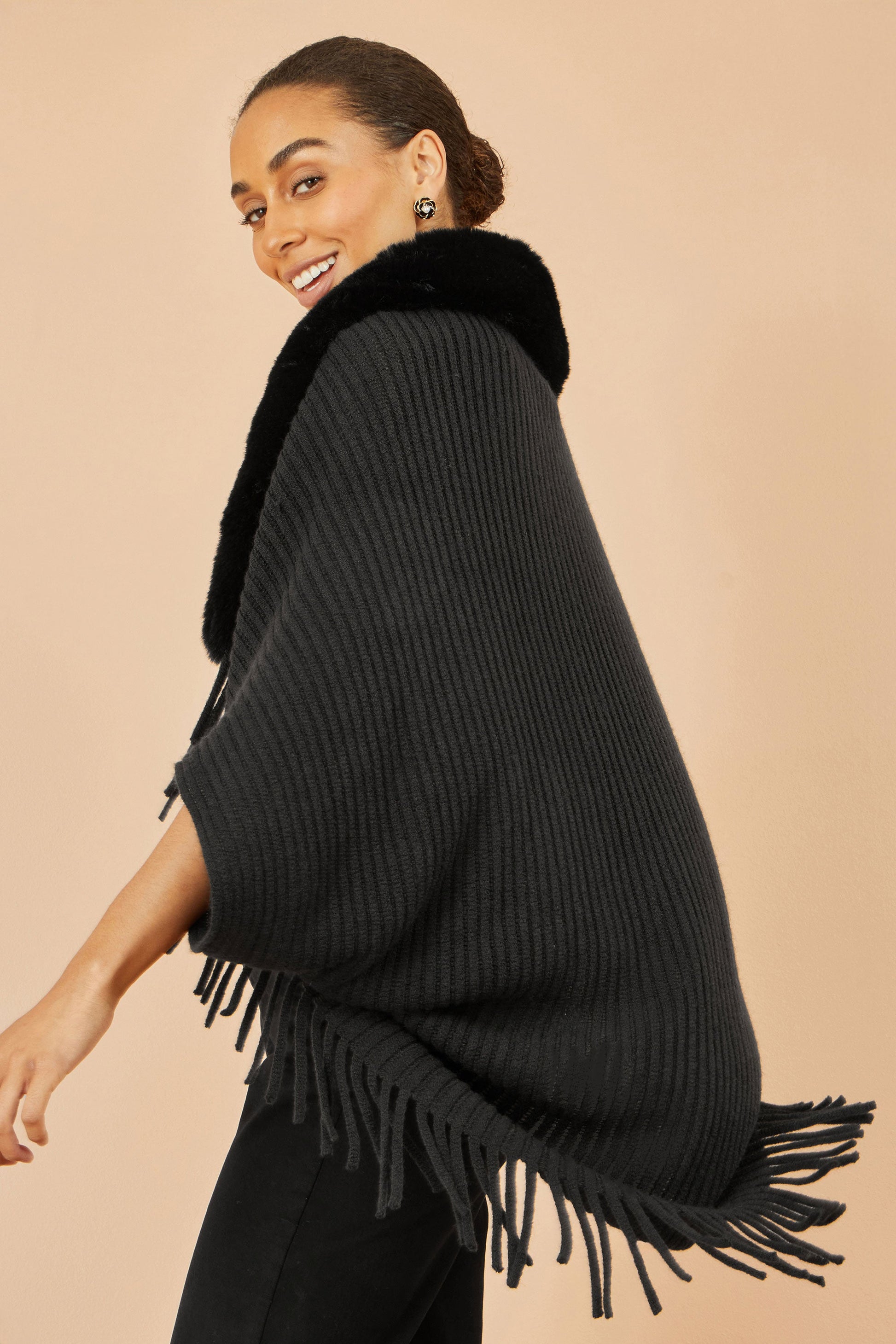 Black Fur Collar Shrug With Tassel Hem