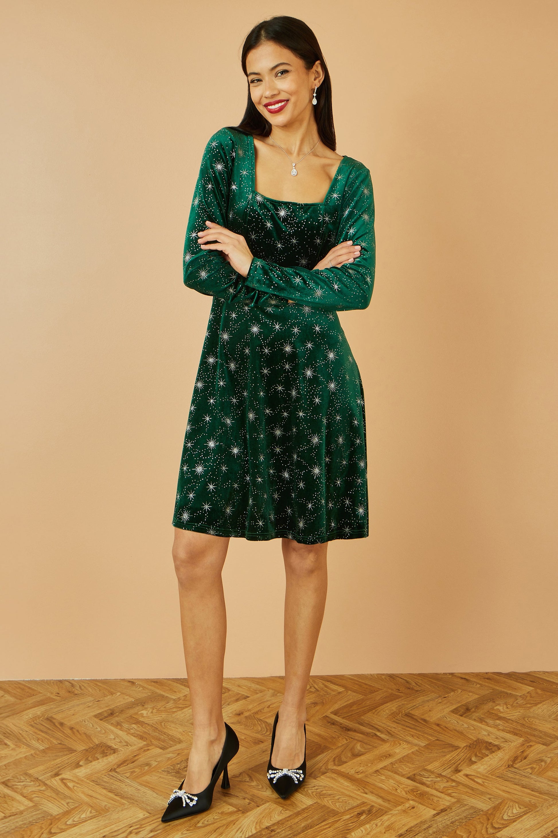Green Starburst Foil Print Long Sleeve Dress - Sizes 8 to 18