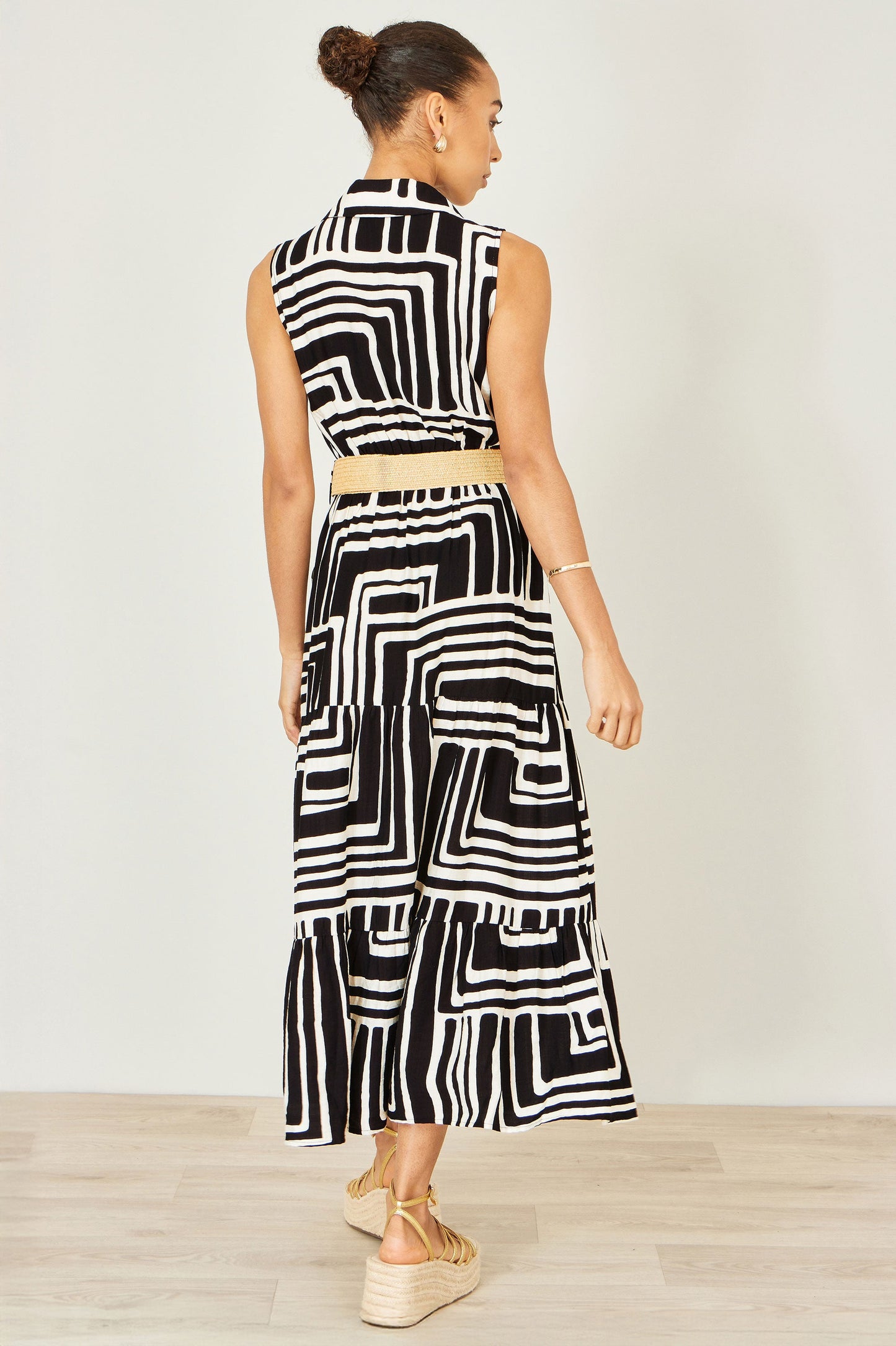 Black Viscose Geo Print Midi Shirt Dress With Matching Belt