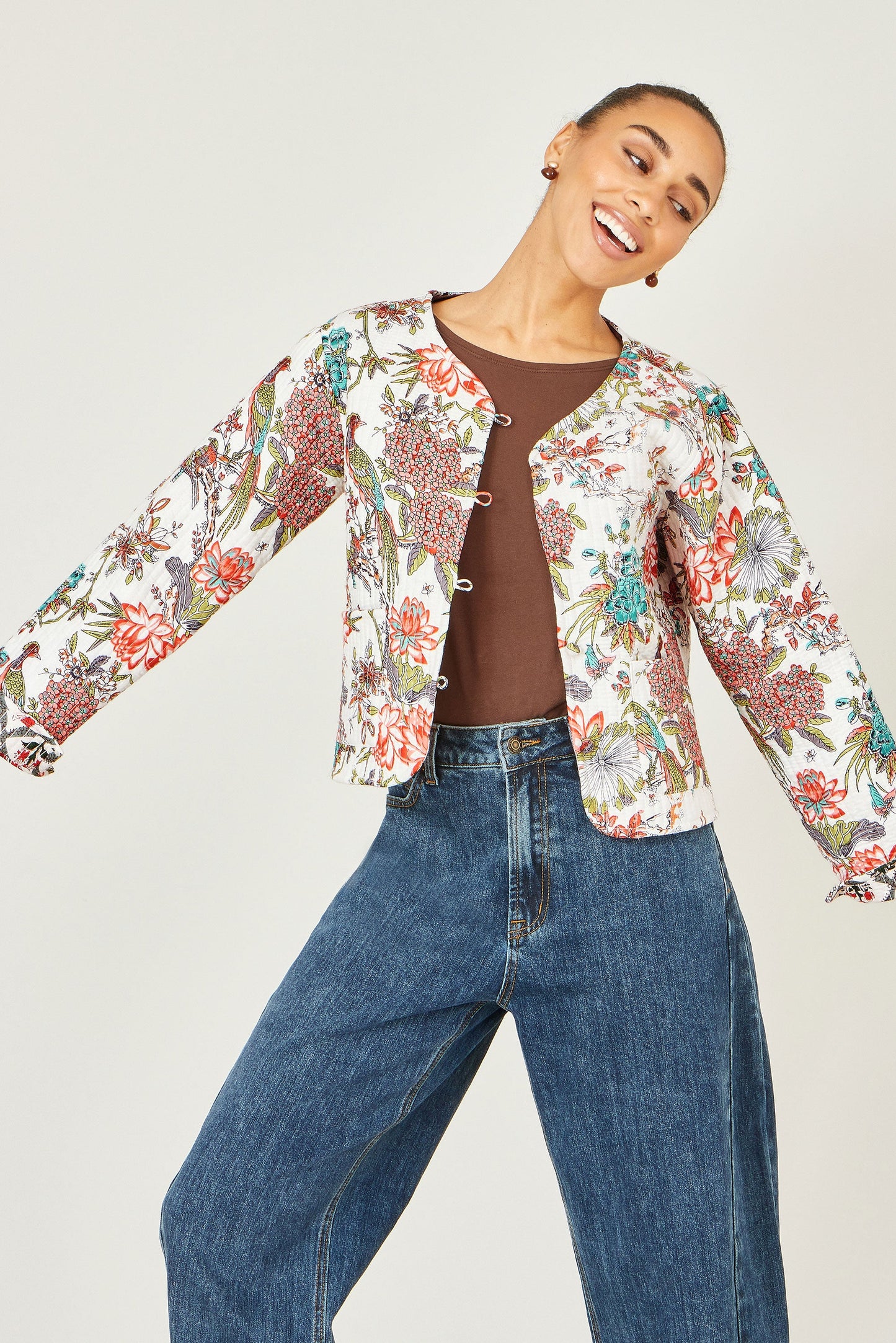 White Peacock Print Reversible Cotton Quilted Jacket