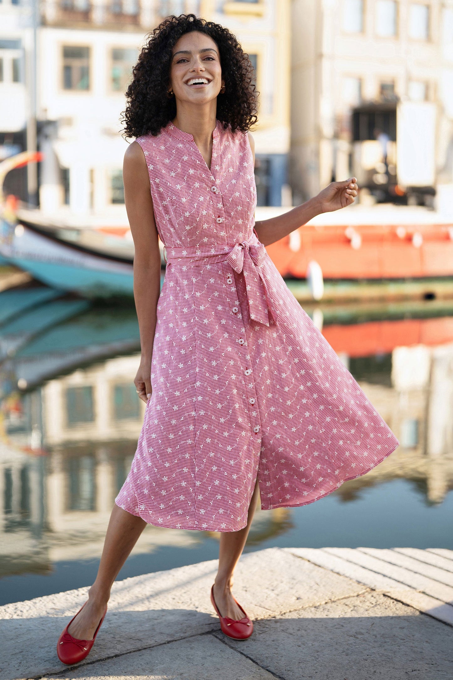 Red Broderie Anglaise Embroidered Sleeveless Shirt Dress
