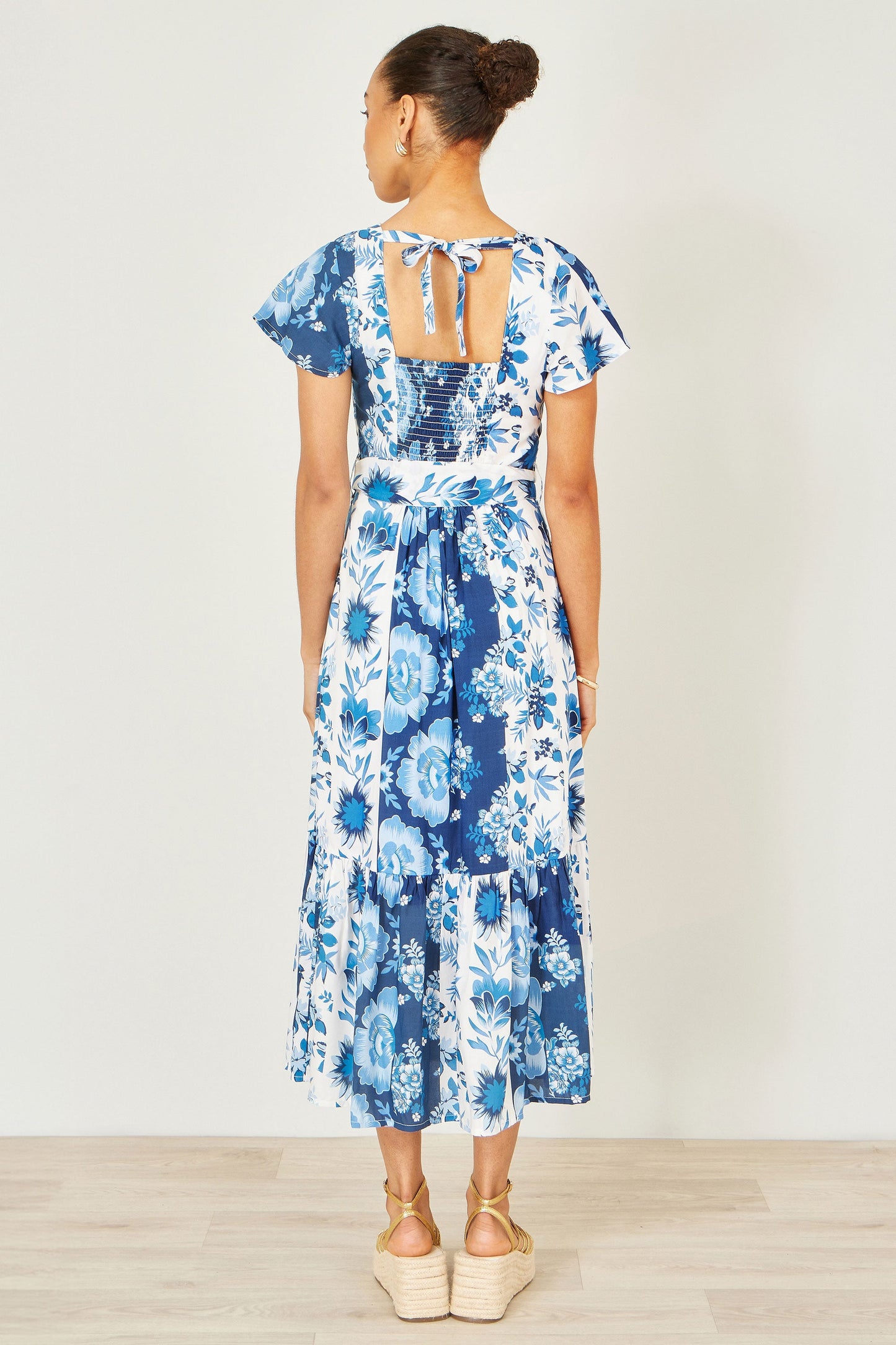Blue Floral Viscose Midi Shirt Dress With Matching Belt