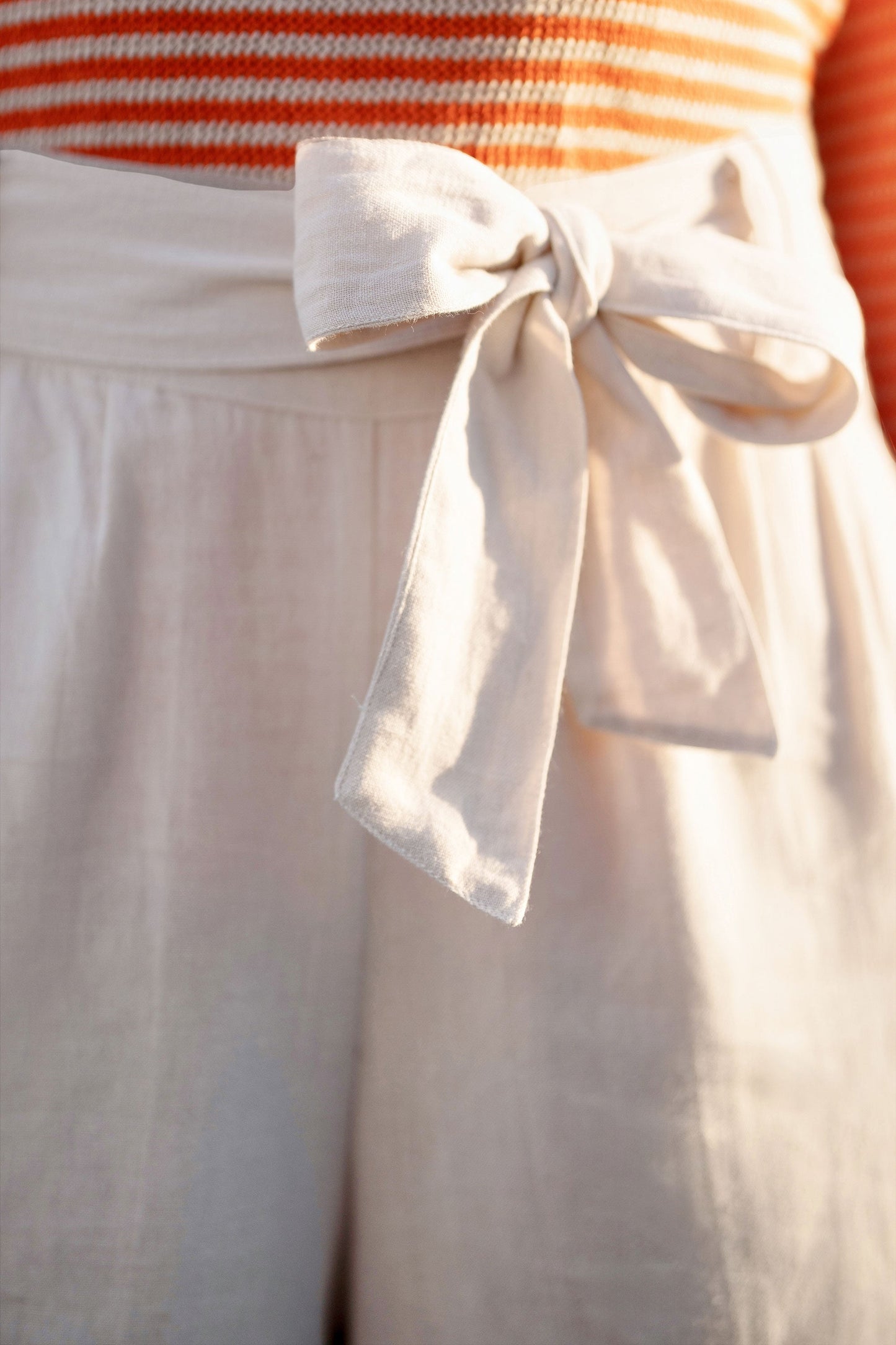 Linen Mix Cropped Trousers With Tie Belt