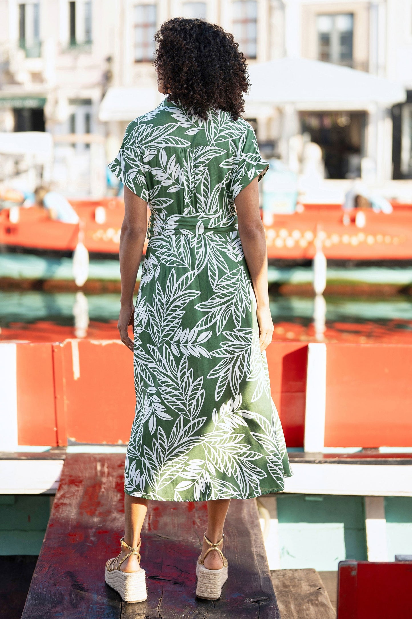 Green Leaf Print Viscose Relaxed Midi Shirt Dress