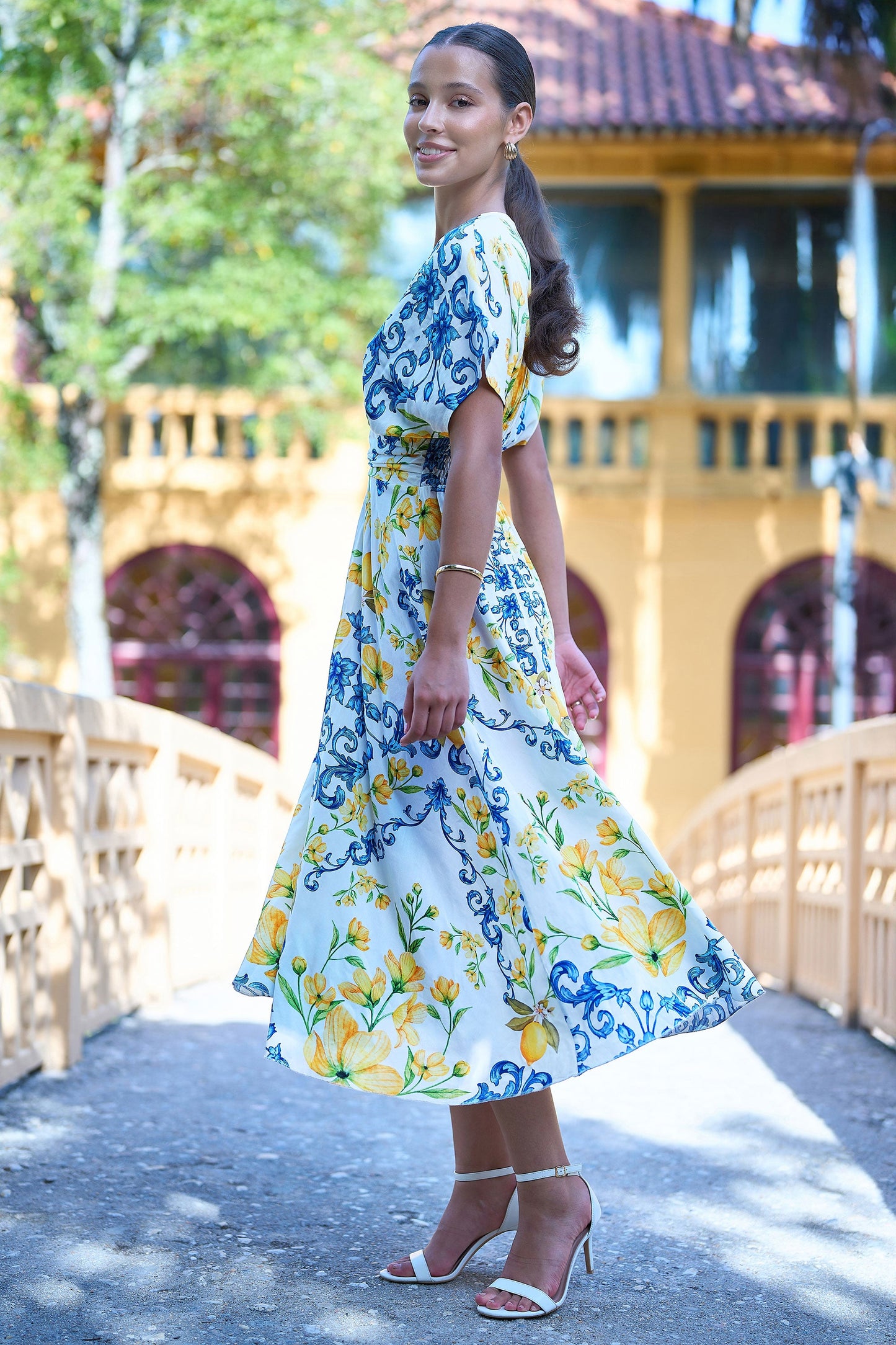 White Lemon Print Viscose Ruched Waist Midi Dress