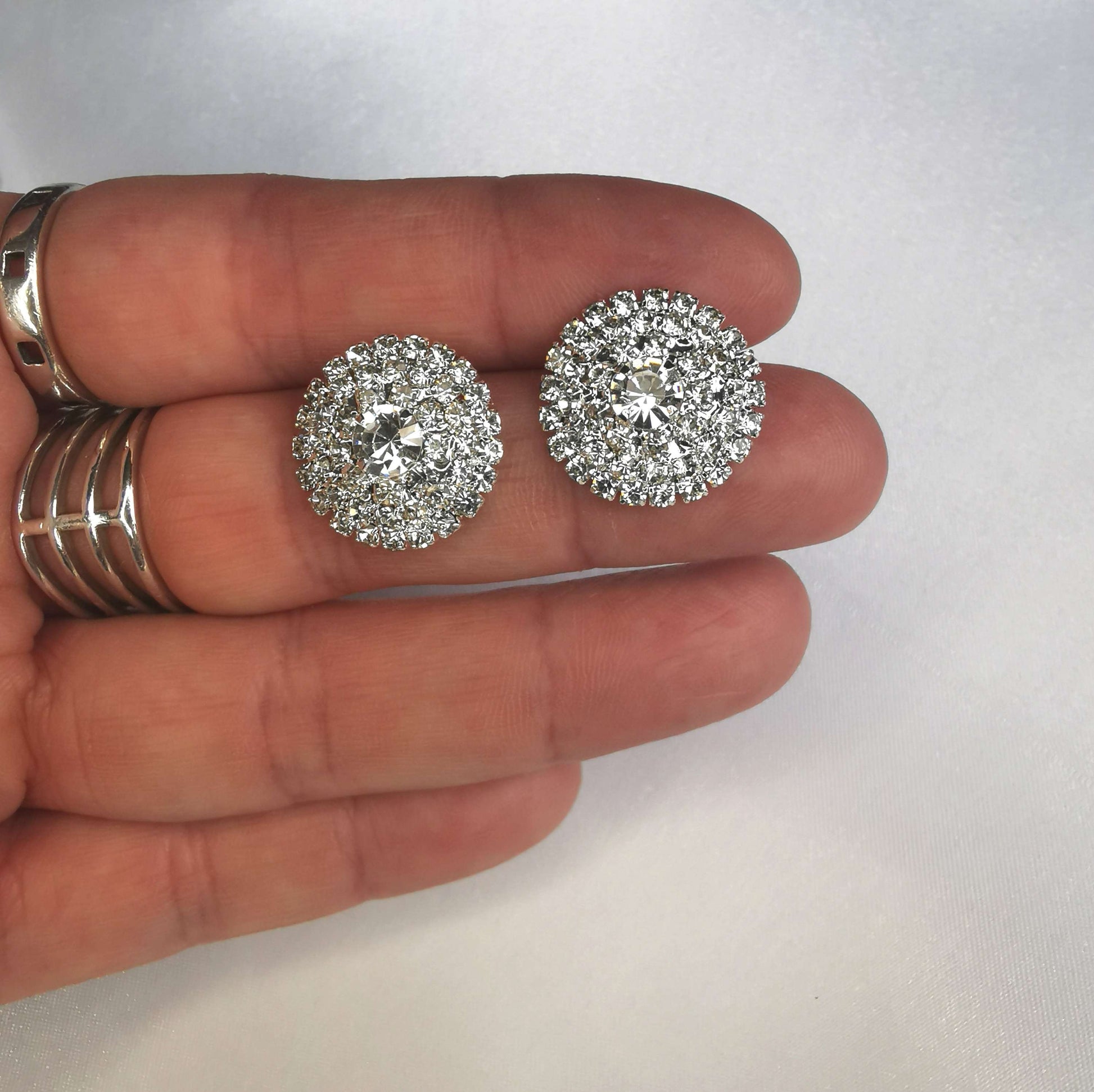 Lina Diamanté Stud image 0