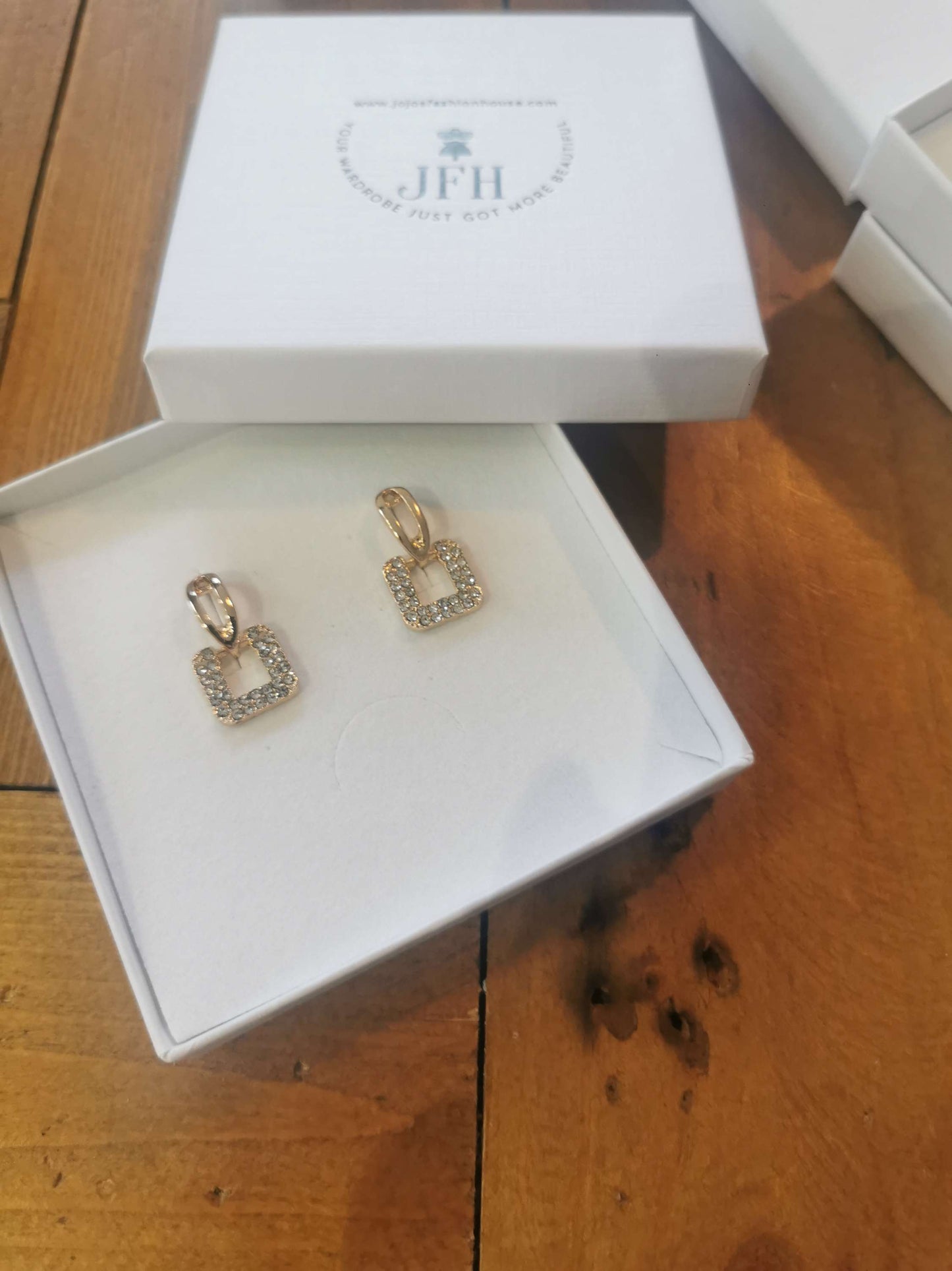 Sophia Diamanté Drop image 0