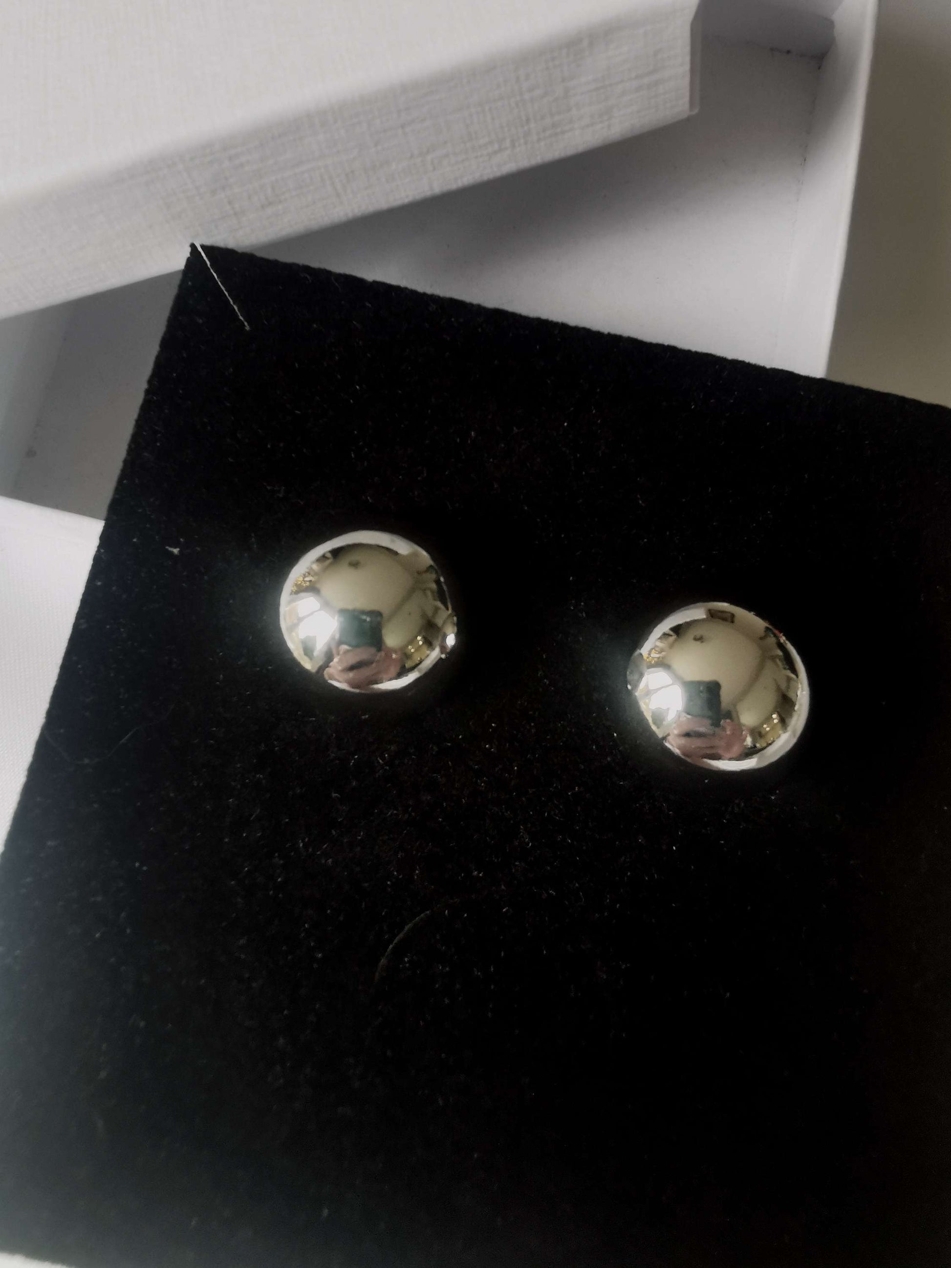 Darcy Silver Stud image 1