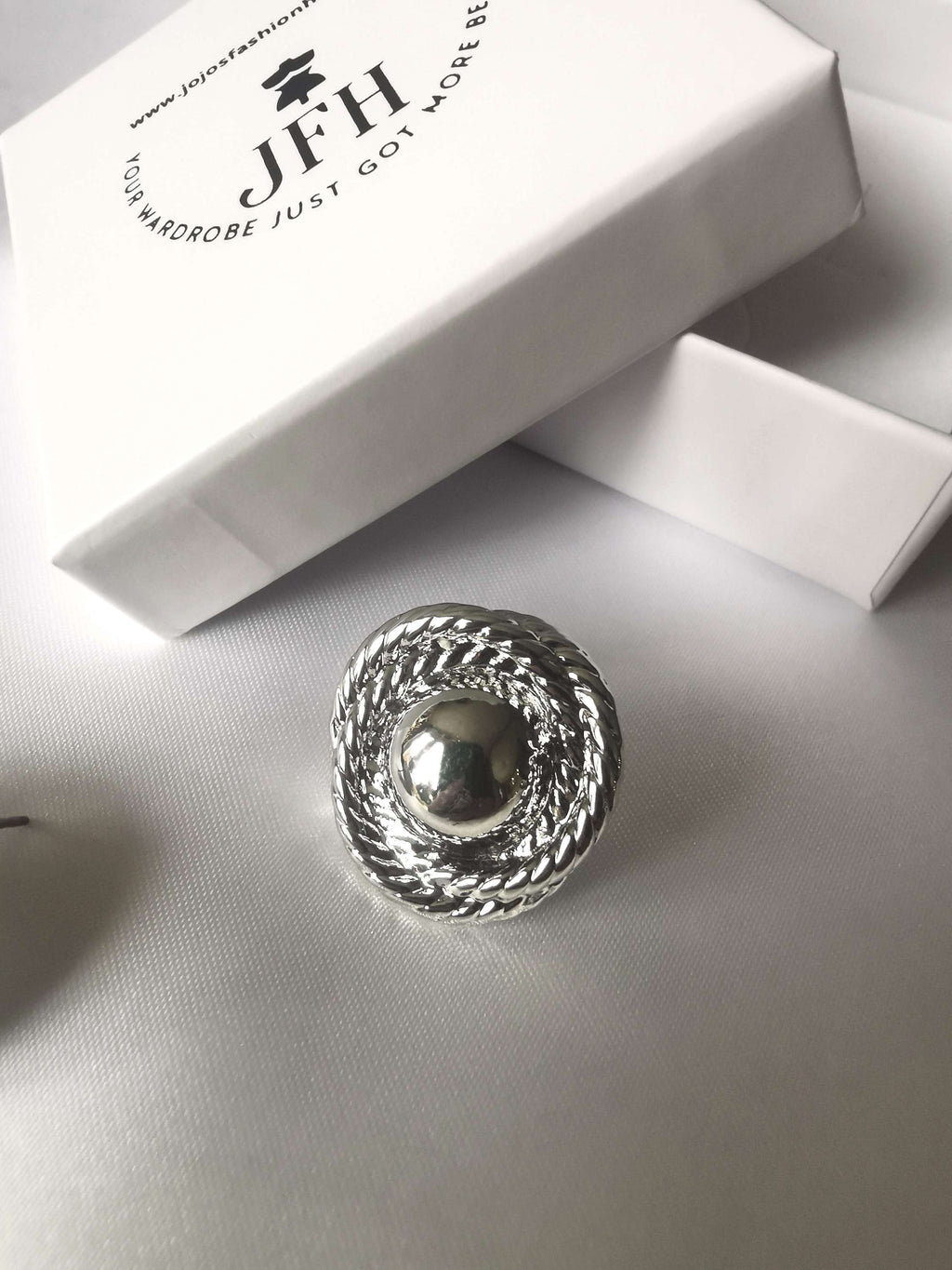Linda Silver Stud image 3
