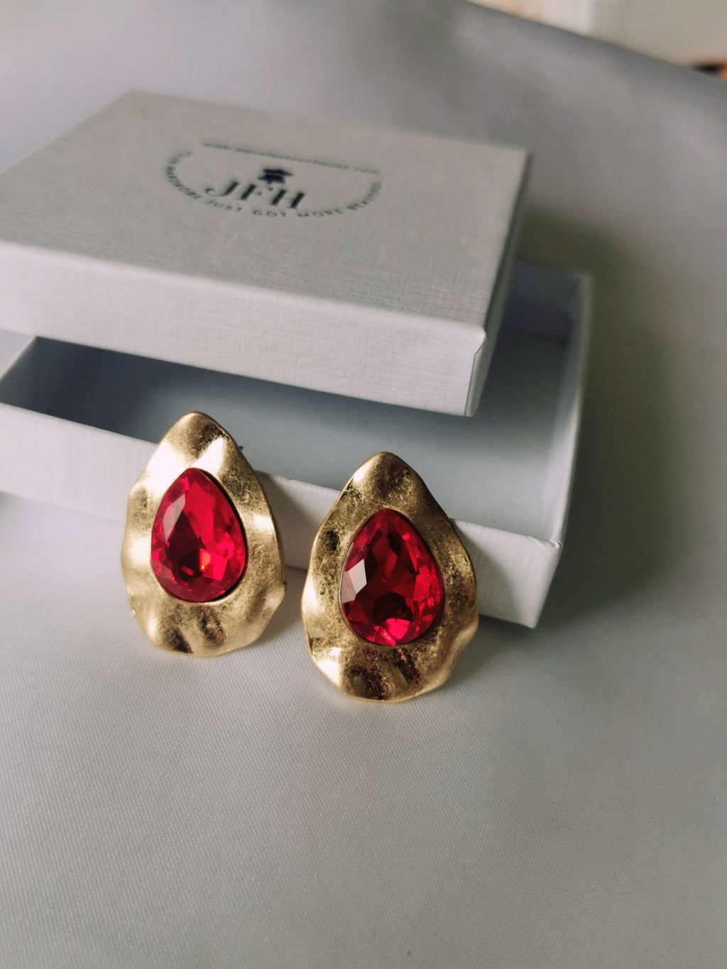 Lottie Statement Earring image 5