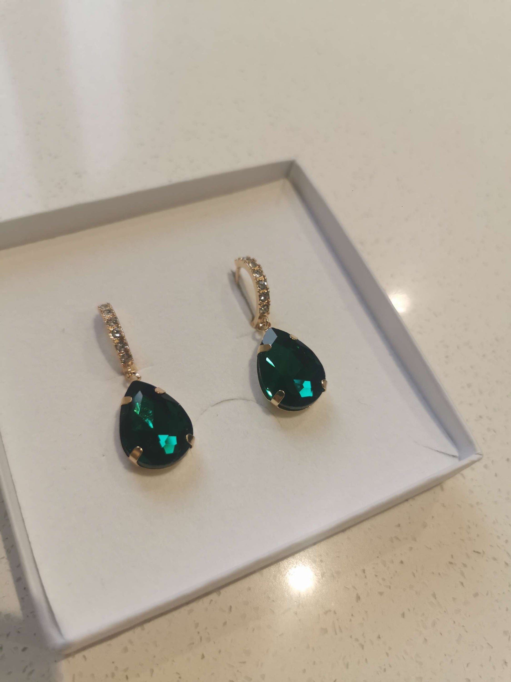 Jonie Drop Emerald  image 1