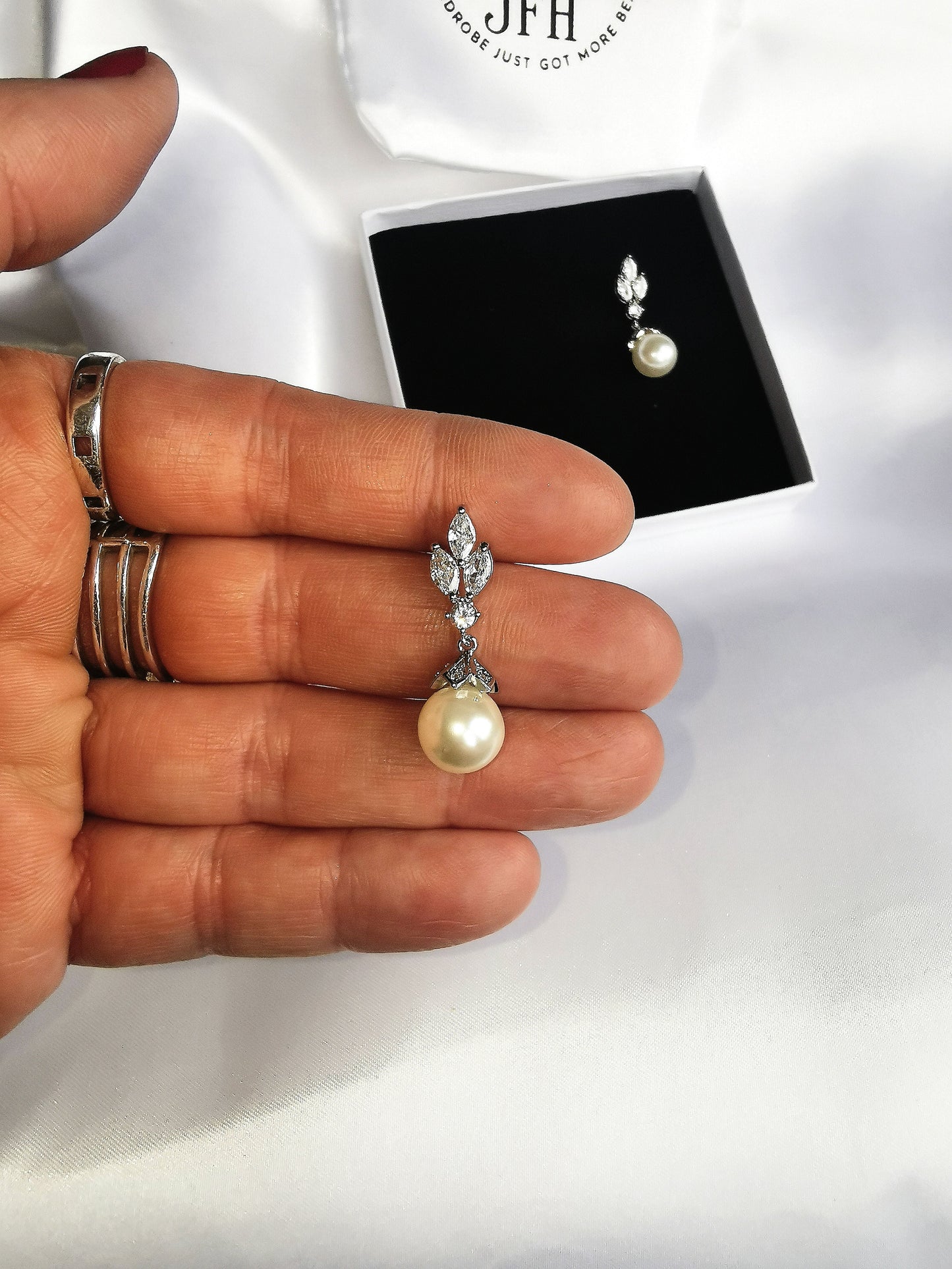 Ophelia Drop image 1