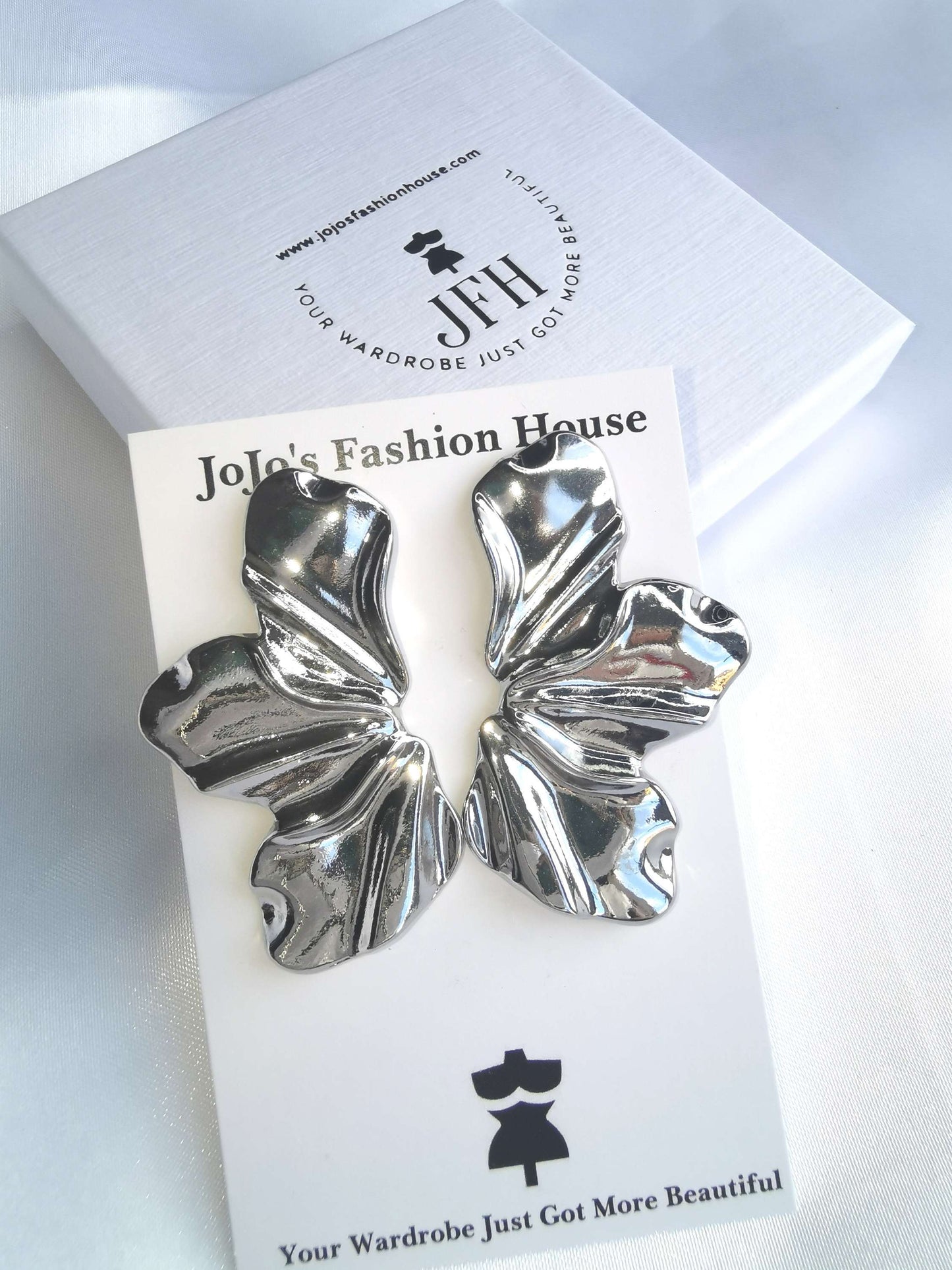 Hailey - Silver  image 0