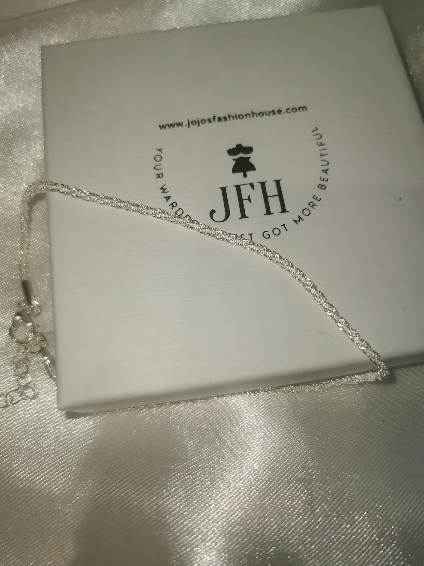 Rosie Chain Bracelet image 0