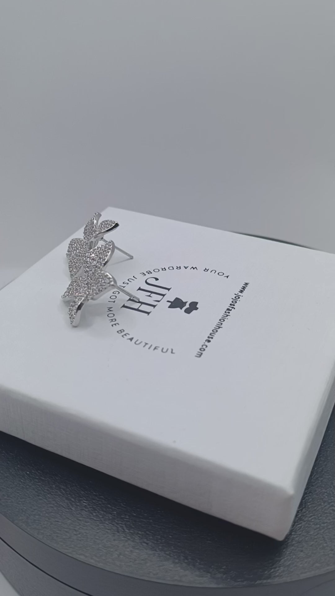 Sienna Diamante Petal Stud - Silver